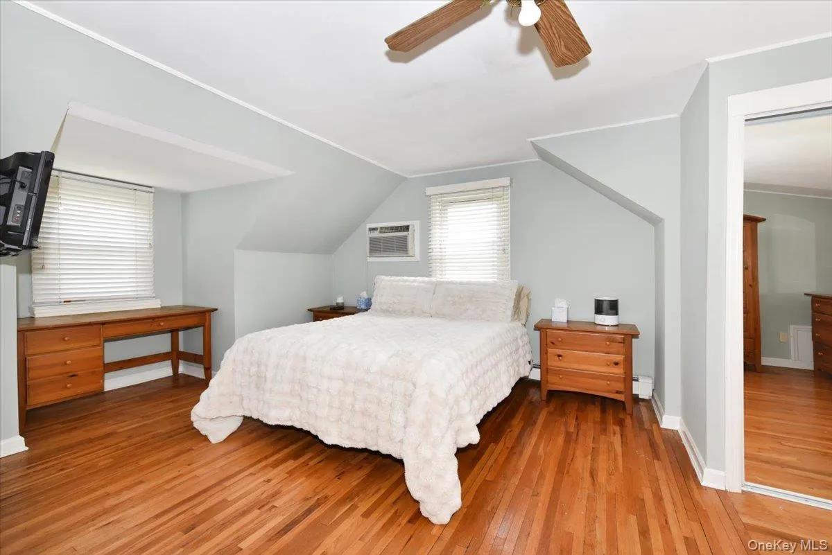 1872 Chester Drive, Hempstead, NY, 4 Bedrooms Bedrooms, 7 Rooms Rooms,2 BathroomsBathrooms,Residential,For Rent,Chester,0,1013839 1872 Chester Drive, Hempstead, NY, 4 Bedrooms Bedrooms, 7 Rooms Rooms,2 BathroomsBathrooms,Residential,For Rent,Chester,0,1013839