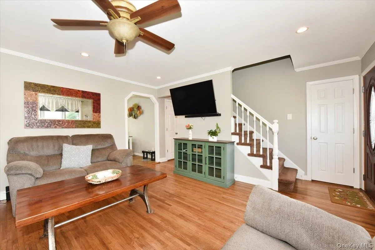 1872 Chester Drive, Hempstead, NY, 4 Bedrooms Bedrooms, 7 Rooms Rooms,2 BathroomsBathrooms,Residential,For Rent,Chester,0,1013839 1872 Chester Drive, Hempstead, NY, 4 Bedrooms Bedrooms, 7 Rooms Rooms,2 BathroomsBathrooms,Residential,For Rent,Chester,0,1013839