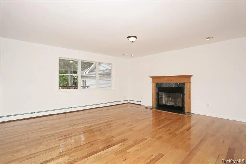 80 Old Quaker Hill Road, Monroe, NY, 4 Bedrooms Bedrooms, 9 Rooms Rooms,2 BathroomsBathrooms,Residential Lease,For Rent,Old Quaker Hill,0,1013840 80 Old Quaker Hill Road, Monroe, NY, 4 Bedrooms Bedrooms, 9 Rooms Rooms,2 BathroomsBathrooms,Residential Lease,For Rent,Old Quaker Hill,0,1013840