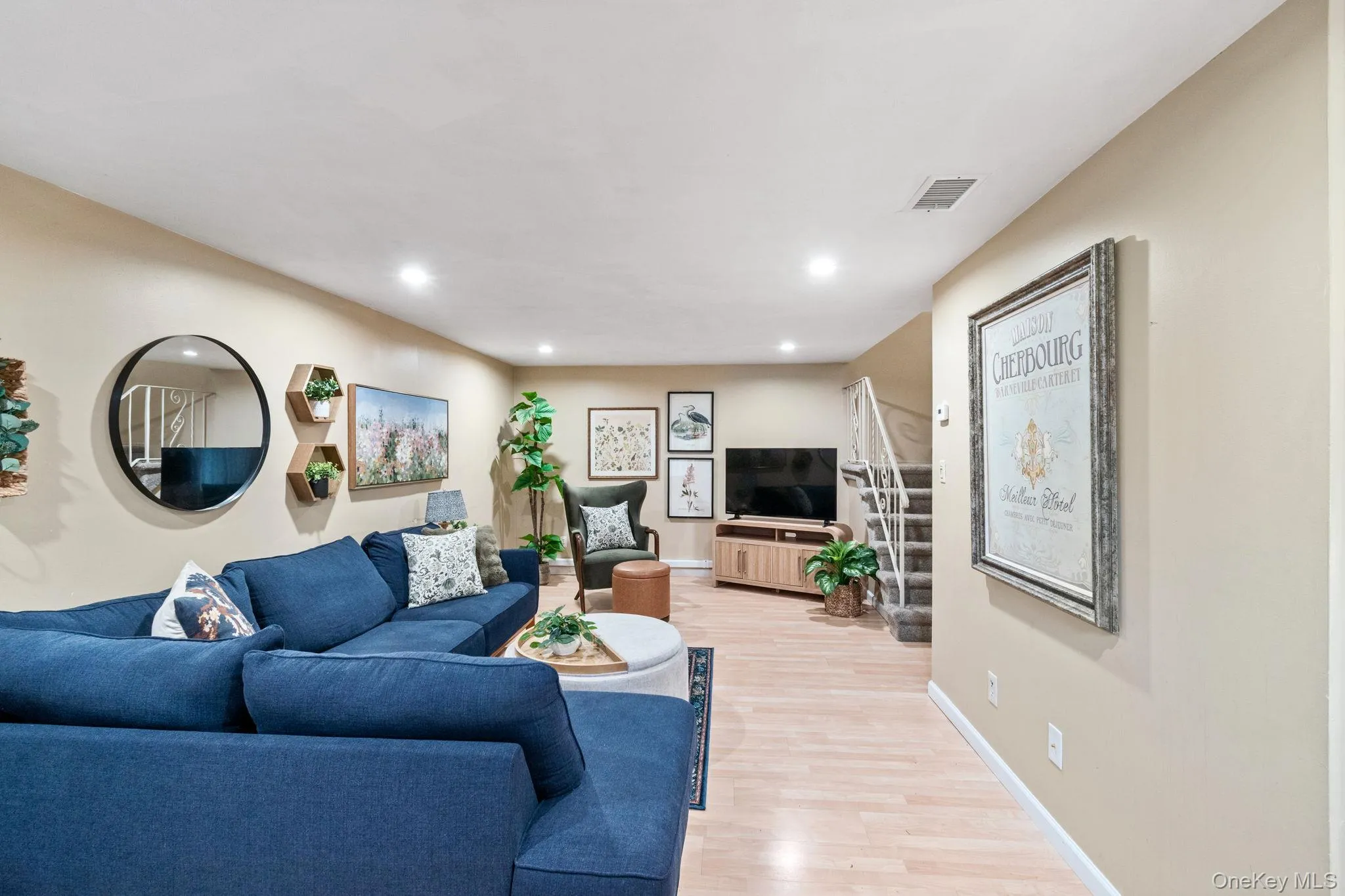 48 Birchwood Drive, Brookhaven, NY, 3 Bedrooms Bedrooms, 6 Rooms Rooms,1 BathroomBathrooms,Residential,For Rent,Birchwood,0,1013843 48 Birchwood Drive, Brookhaven, NY, 3 Bedrooms Bedrooms, 6 Rooms Rooms,1 BathroomBathrooms,Residential,For Rent,Birchwood,0,1013843