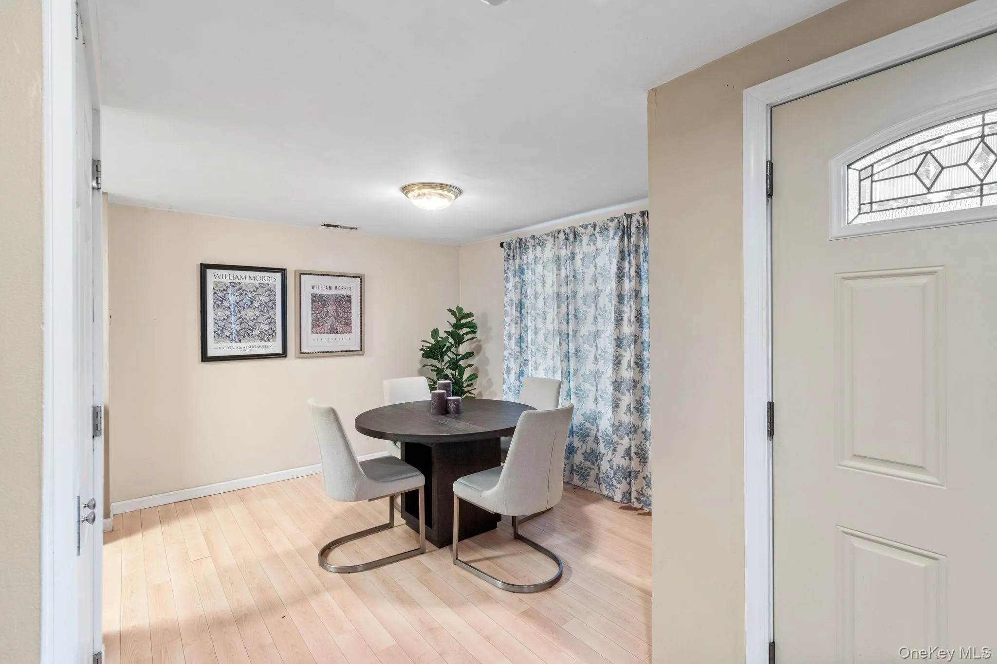 48 Birchwood Drive, Brookhaven, NY, 3 Bedrooms Bedrooms, 6 Rooms Rooms,1 BathroomBathrooms,Residential,For Rent,Birchwood,0,1013843 48 Birchwood Drive, Brookhaven, NY, 3 Bedrooms Bedrooms, 6 Rooms Rooms,1 BathroomBathrooms,Residential,For Rent,Birchwood,0,1013843