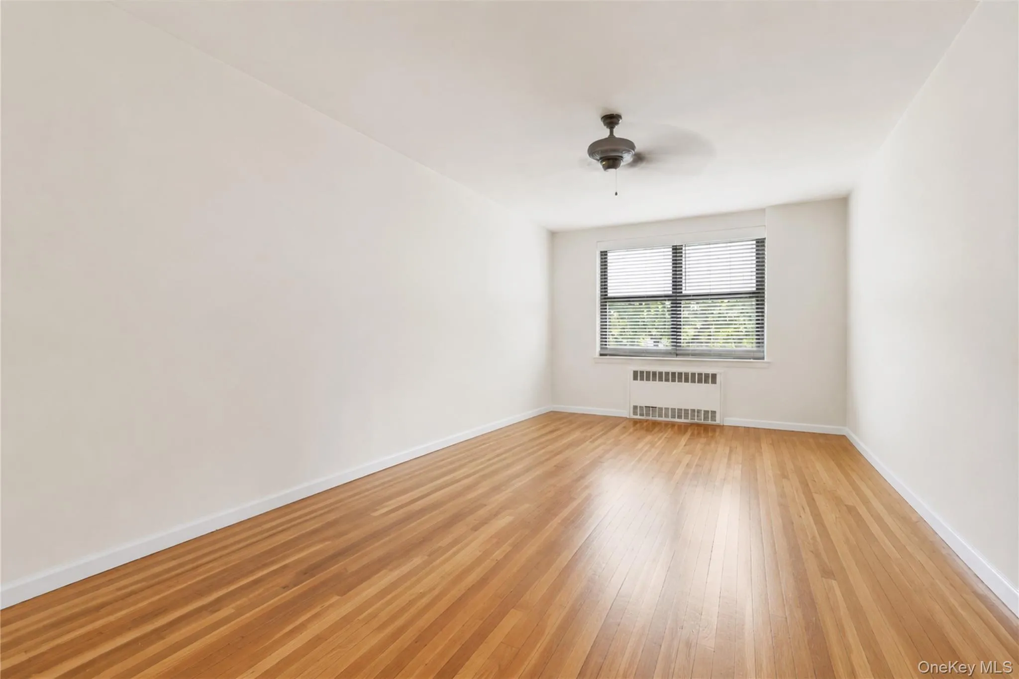 28-02 141st Street, New York, NY, 2 Bedrooms Bedrooms, 5 Rooms Rooms,1 BathroomBathrooms,Residential,For Rent,141st,0,1013844 28-02 141st Street, New York, NY, 2 Bedrooms Bedrooms, 5 Rooms Rooms,1 BathroomBathrooms,Residential,For Rent,141st,0,1013844