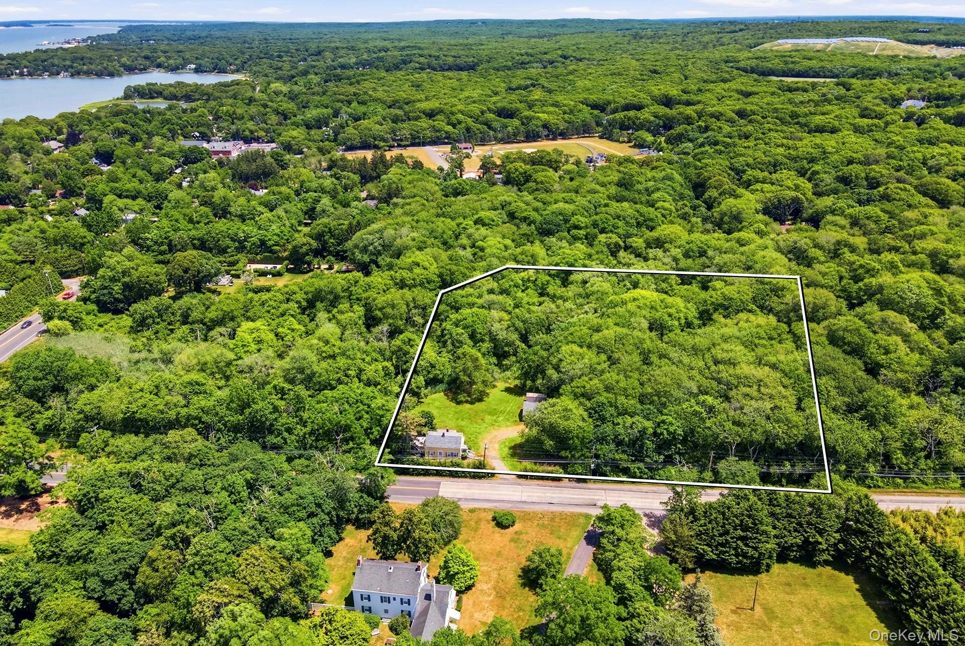 1680 Sea Road, Southampton, NY, 3 Bedrooms Bedrooms, 10 Rooms Rooms,2 BathroomsBathrooms,Residential,For Rent,Sea,0,KEY1013845 1680 Sea Road, Southampton, NY, 3 Bedrooms Bedrooms, 10 Rooms Rooms,2 BathroomsBathrooms,Residential,For Rent,Sea,0,KEY1013845