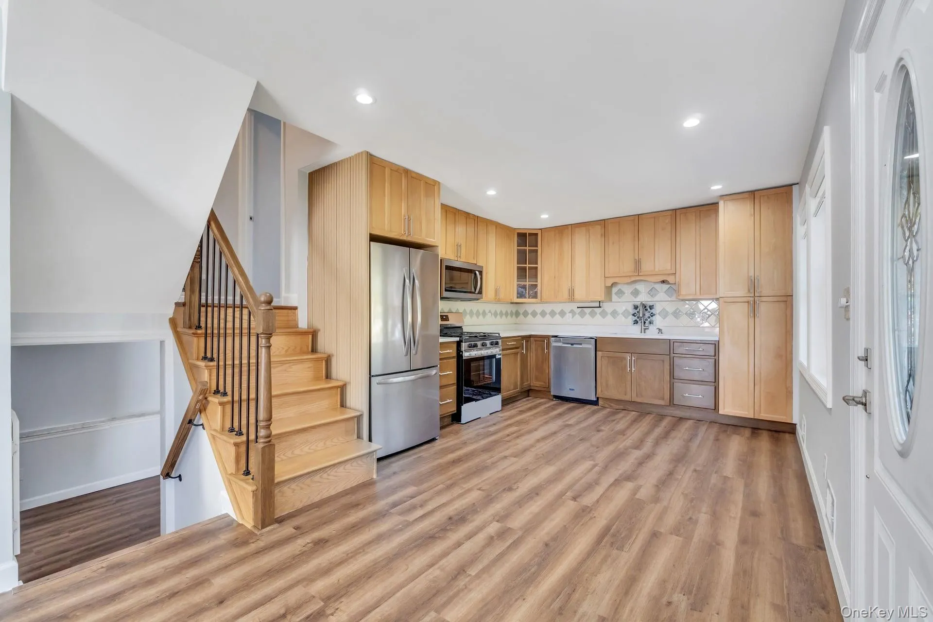 22 Wagon Lane, Brookhaven, NY, 3 Bedrooms Bedrooms, 7 Rooms Rooms,3 BathroomsBathrooms,Residential,For Rent,Wagon,0,1013847 22 Wagon Lane, Brookhaven, NY, 3 Bedrooms Bedrooms, 7 Rooms Rooms,3 BathroomsBathrooms,Residential,For Rent,Wagon,0,1013847