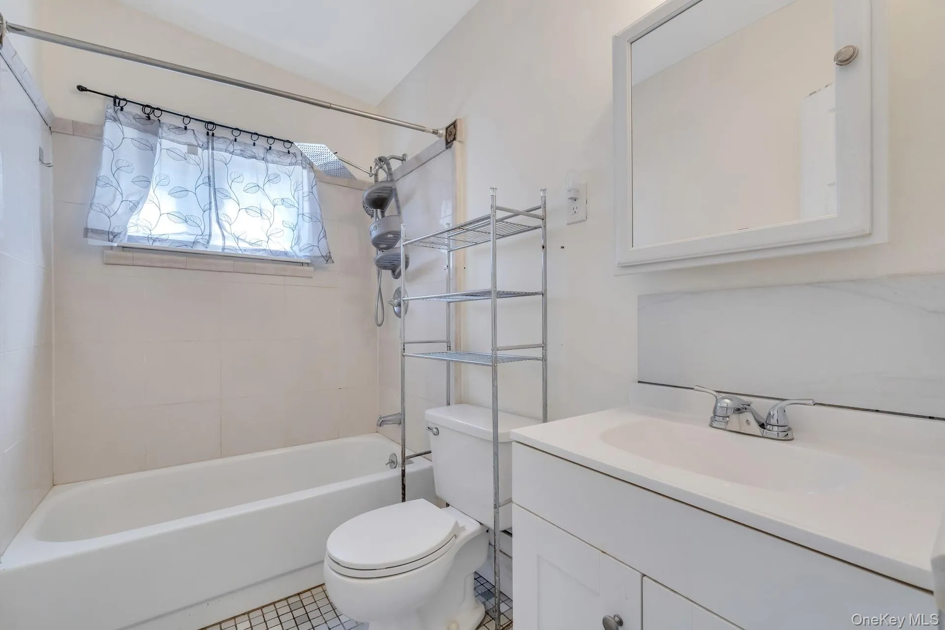 22 Wagon Lane, Brookhaven, NY, 3 Bedrooms Bedrooms, 7 Rooms Rooms,3 BathroomsBathrooms,Residential,For Rent,Wagon,0,1013847 22 Wagon Lane, Brookhaven, NY, 3 Bedrooms Bedrooms, 7 Rooms Rooms,3 BathroomsBathrooms,Residential,For Rent,Wagon,0,1013847