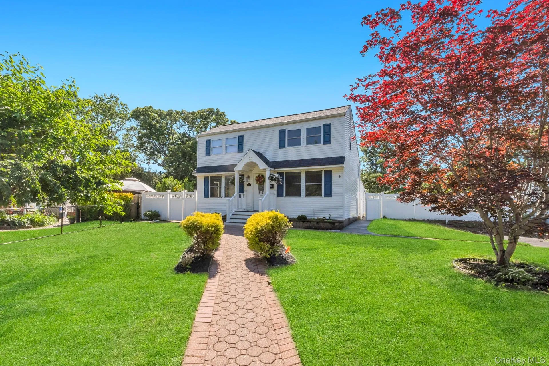 22 Wagon Lane, Brookhaven, NY, 3 Bedrooms Bedrooms, 7 Rooms Rooms,3 BathroomsBathrooms,Residential,For Rent,Wagon,0,1013847 22 Wagon Lane, Brookhaven, NY, 3 Bedrooms Bedrooms, 7 Rooms Rooms,3 BathroomsBathrooms,Residential,For Rent,Wagon,0,1013847