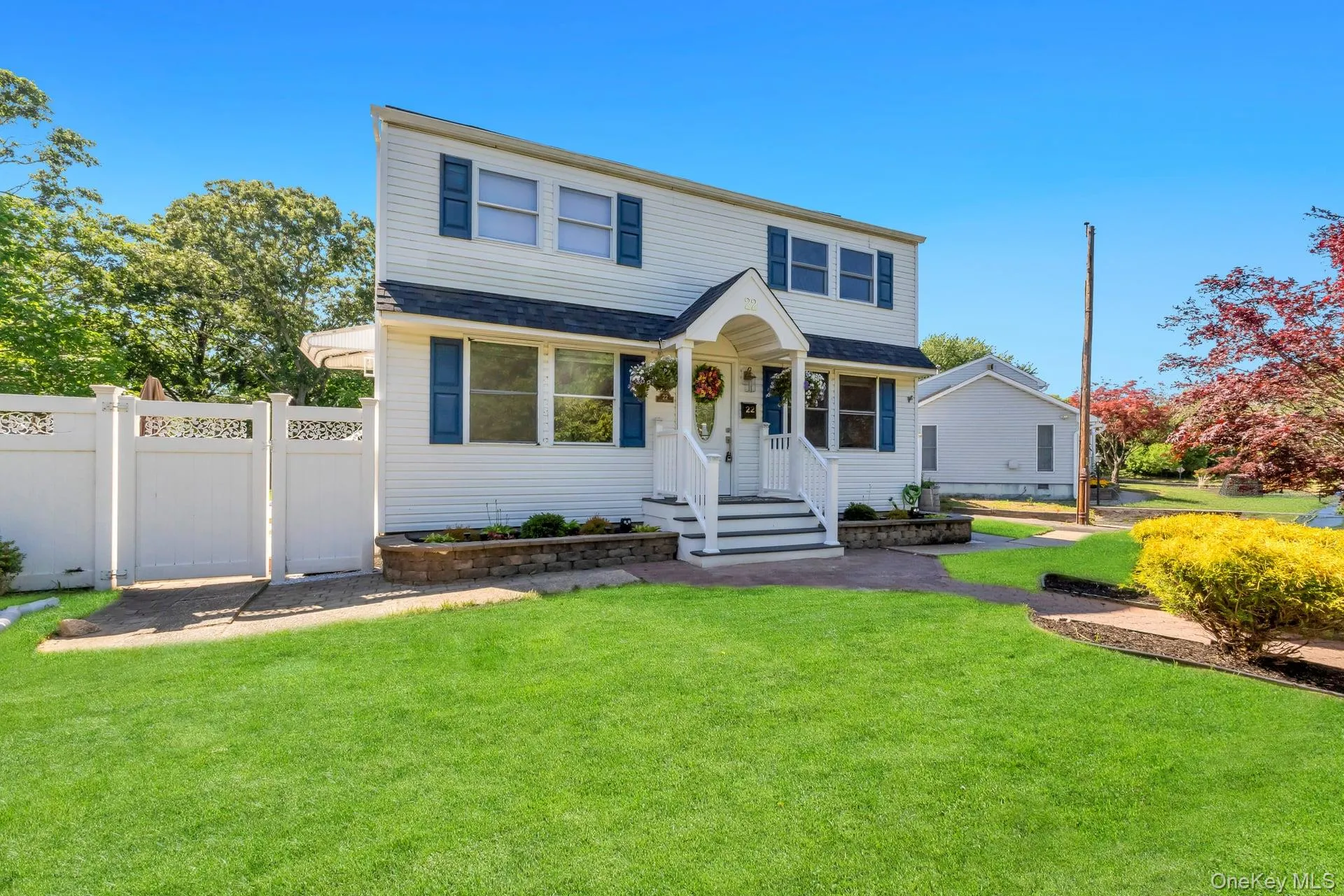 22 Wagon Lane, Brookhaven, NY, 3 Bedrooms Bedrooms, 7 Rooms Rooms,3 BathroomsBathrooms,Residential,For Rent,Wagon,0,1013847 22 Wagon Lane, Brookhaven, NY, 3 Bedrooms Bedrooms, 7 Rooms Rooms,3 BathroomsBathrooms,Residential,For Rent,Wagon,0,1013847