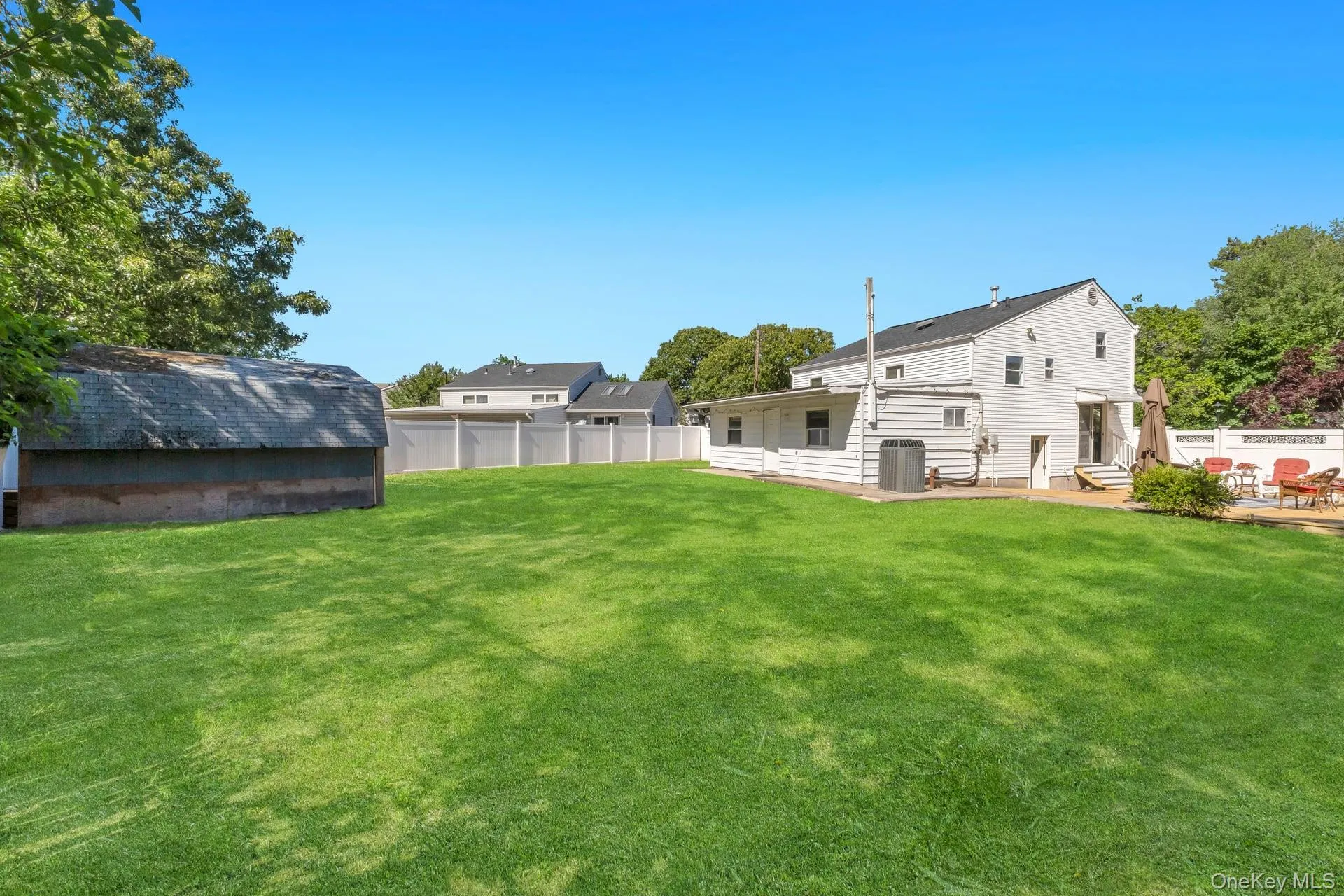 22 Wagon Lane, Brookhaven, NY, 3 Bedrooms Bedrooms, 7 Rooms Rooms,3 BathroomsBathrooms,Residential,For Rent,Wagon,0,1013847 22 Wagon Lane, Brookhaven, NY, 3 Bedrooms Bedrooms, 7 Rooms Rooms,3 BathroomsBathrooms,Residential,For Rent,Wagon,0,1013847