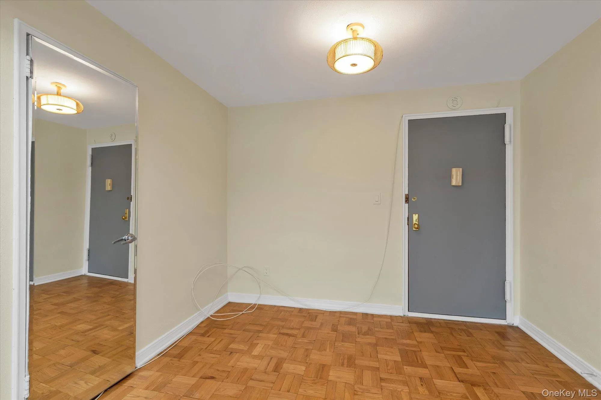 490 Atlantic Avenue, Hempstead, NY, 3 Rooms Rooms,1 BathroomBathrooms,Residential,For Rent,Atlantic,0,1013851 490 Atlantic Avenue, Hempstead, NY, 3 Rooms Rooms,1 BathroomBathrooms,Residential,For Rent,Atlantic,0,1013851