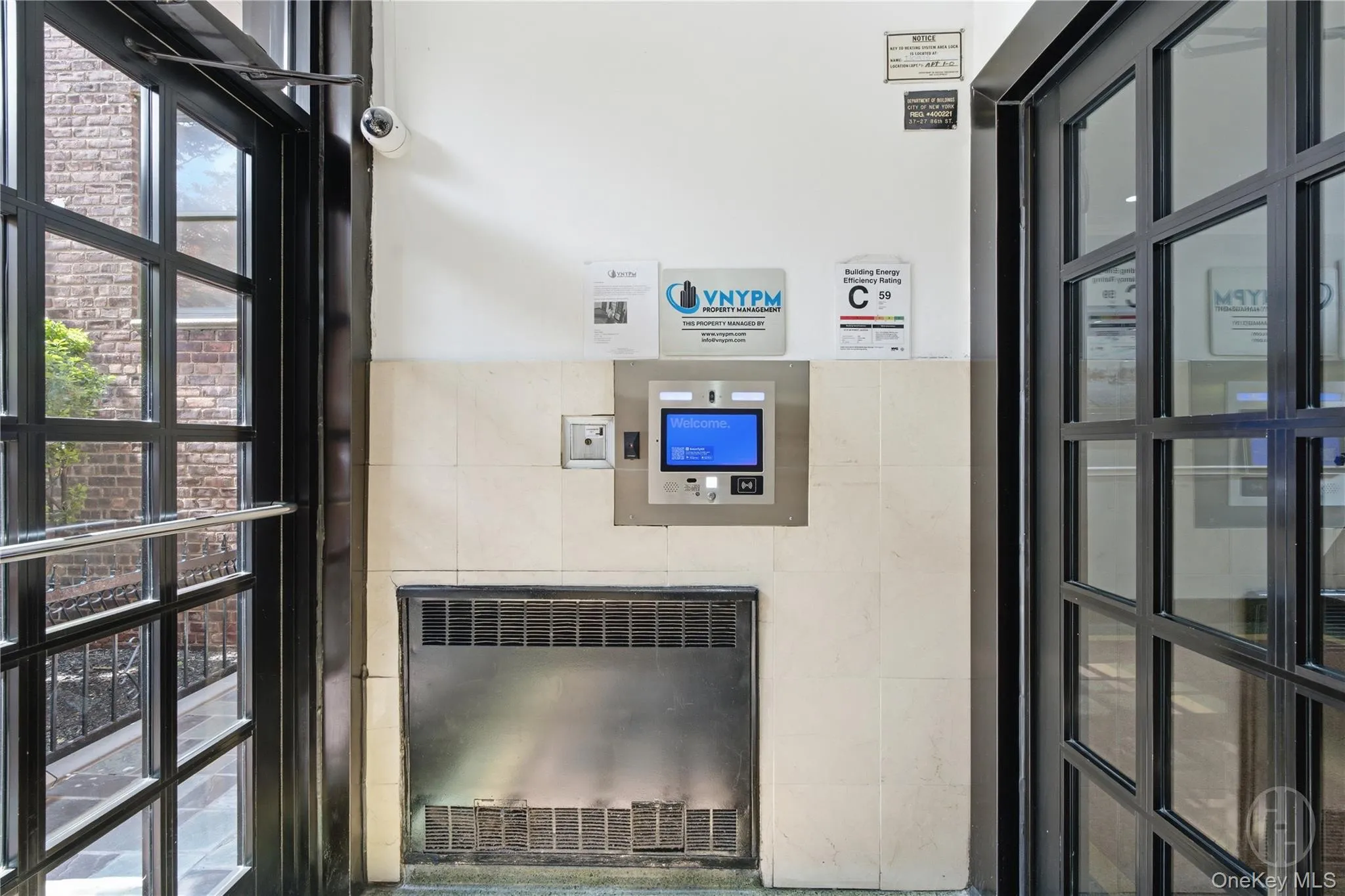 3727 86, New York, NY, 2 Rooms Rooms,1 BathroomBathrooms,Residential,For Rent,86,0,1013862 3727 86, New York, NY, 2 Rooms Rooms,1 BathroomBathrooms,Residential,For Rent,86,0,1013862