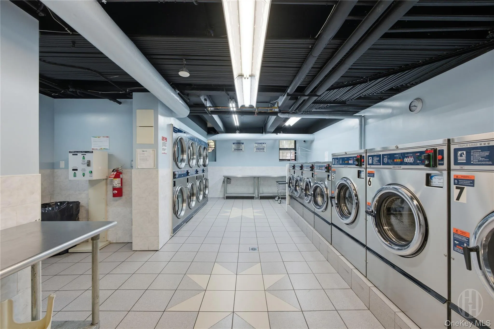 3727 86, New York, NY, 2 Rooms Rooms,1 BathroomBathrooms,Residential,For Rent,86,0,1013862 3727 86, New York, NY, 2 Rooms Rooms,1 BathroomBathrooms,Residential,For Rent,86,0,1013862