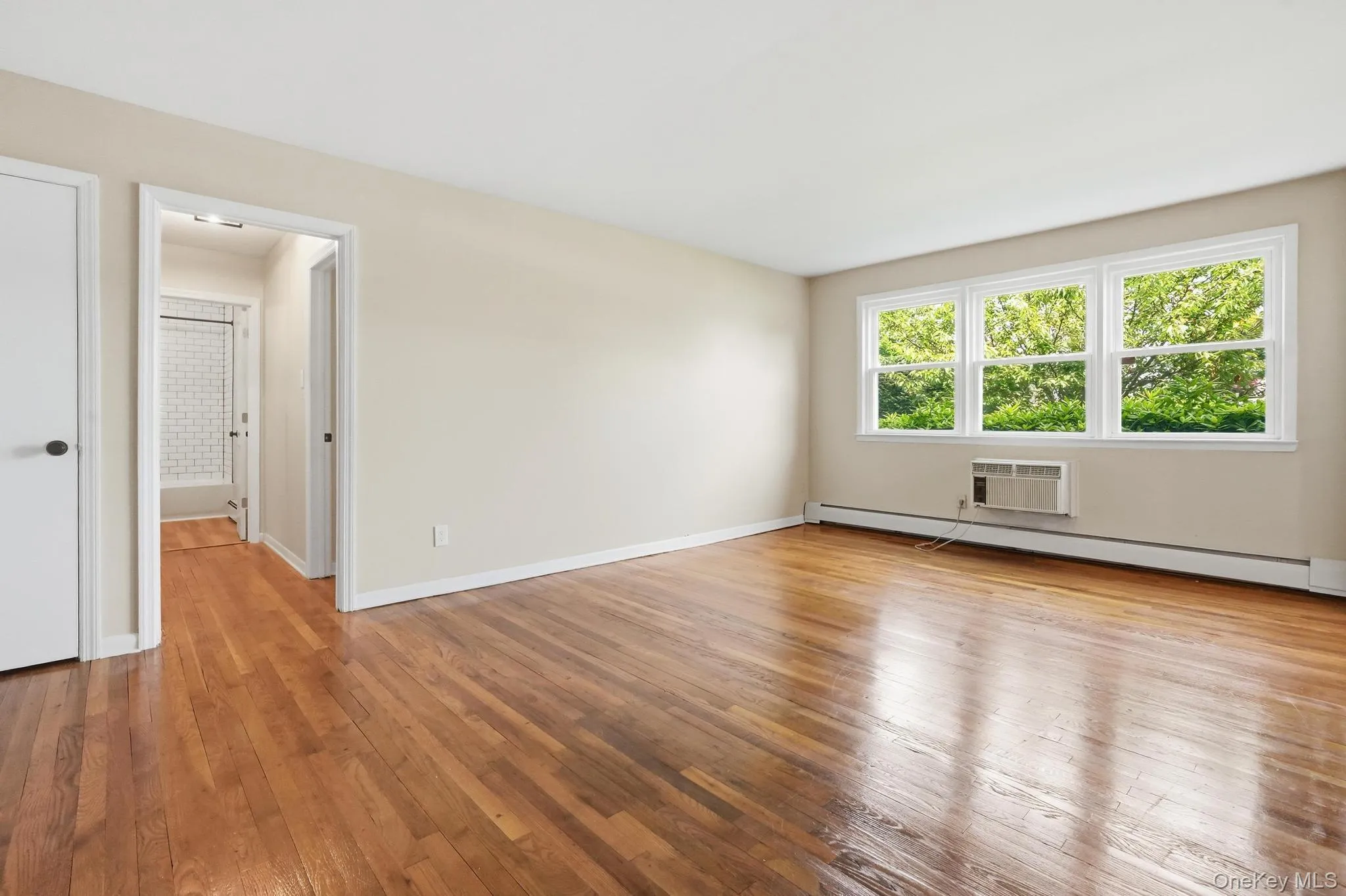 4060 Jerusalem Avenue, Hempstead, NY, 1 Bedroom Bedrooms, 4 Rooms Rooms,1 BathroomBathrooms,Residential,For Rent,Jerusalem,0,1013863 4060 Jerusalem Avenue, Hempstead, NY, 1 Bedroom Bedrooms, 4 Rooms Rooms,1 BathroomBathrooms,Residential,For Rent,Jerusalem,0,1013863