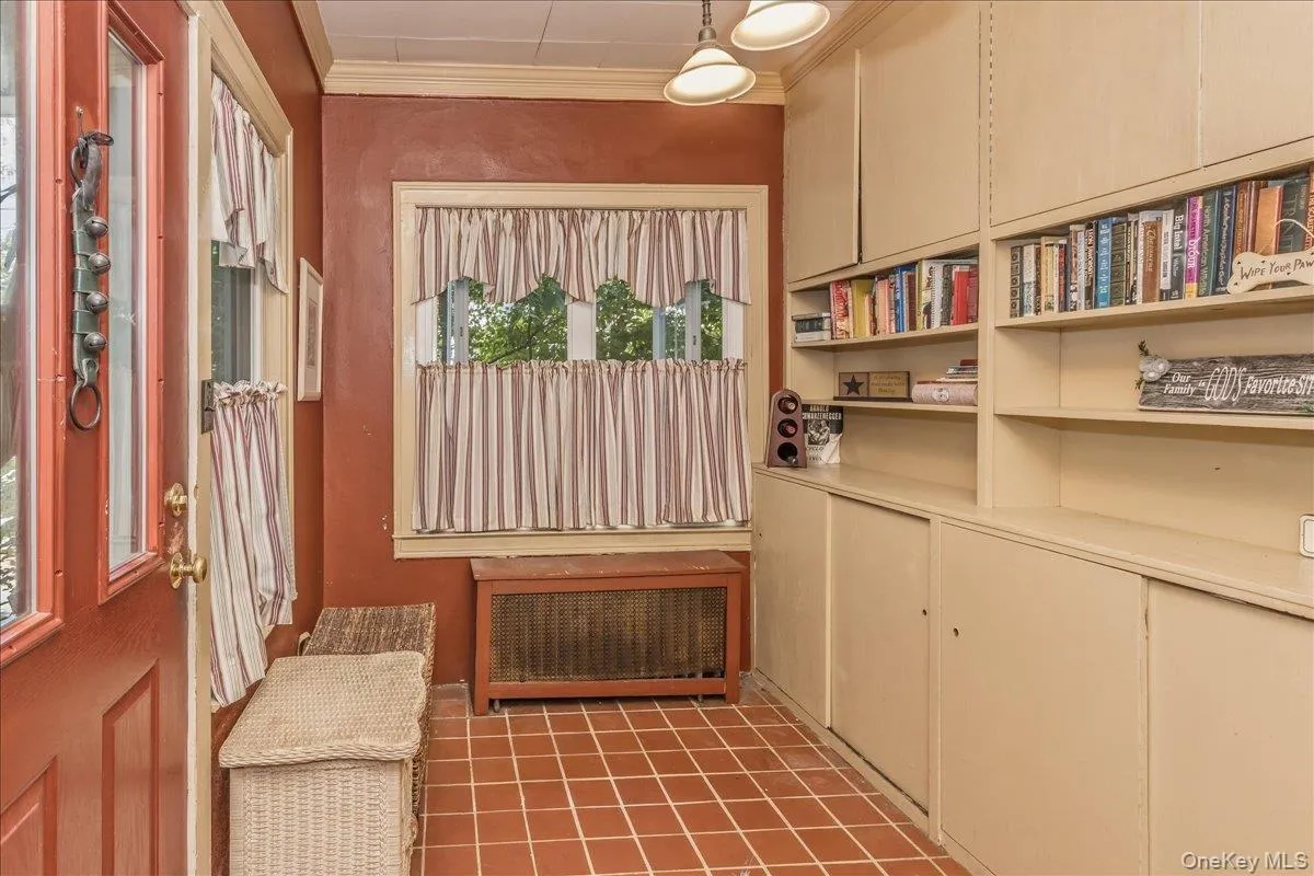 40-29 217th Street, New York, NY, 3 Bedrooms Bedrooms, 9 Rooms Rooms,1 BathroomBathrooms,Residential,For Rent,217th,0,1013865 40-29 217th Street, New York, NY, 3 Bedrooms Bedrooms, 9 Rooms Rooms,1 BathroomBathrooms,Residential,For Rent,217th,0,1013865