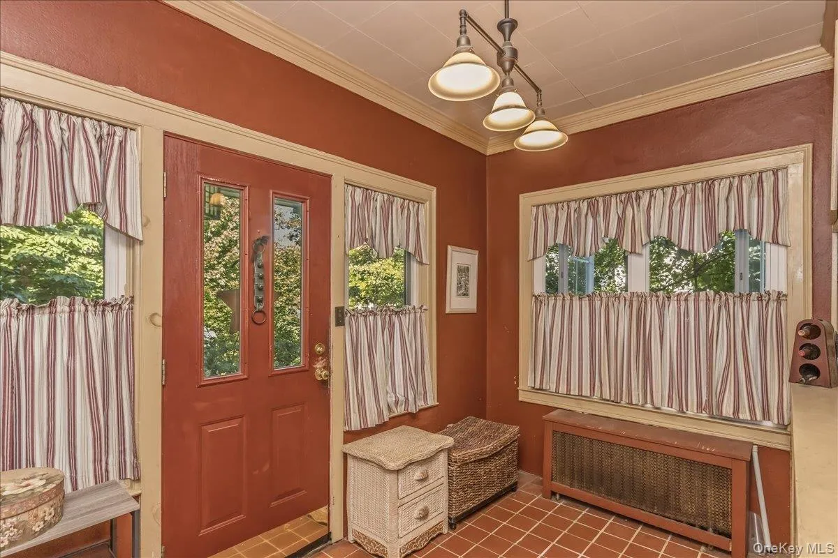 40-29 217th Street, New York, NY, 3 Bedrooms Bedrooms, 9 Rooms Rooms,1 BathroomBathrooms,Residential,For Rent,217th,0,1013865 40-29 217th Street, New York, NY, 3 Bedrooms Bedrooms, 9 Rooms Rooms,1 BathroomBathrooms,Residential,For Rent,217th,0,1013865