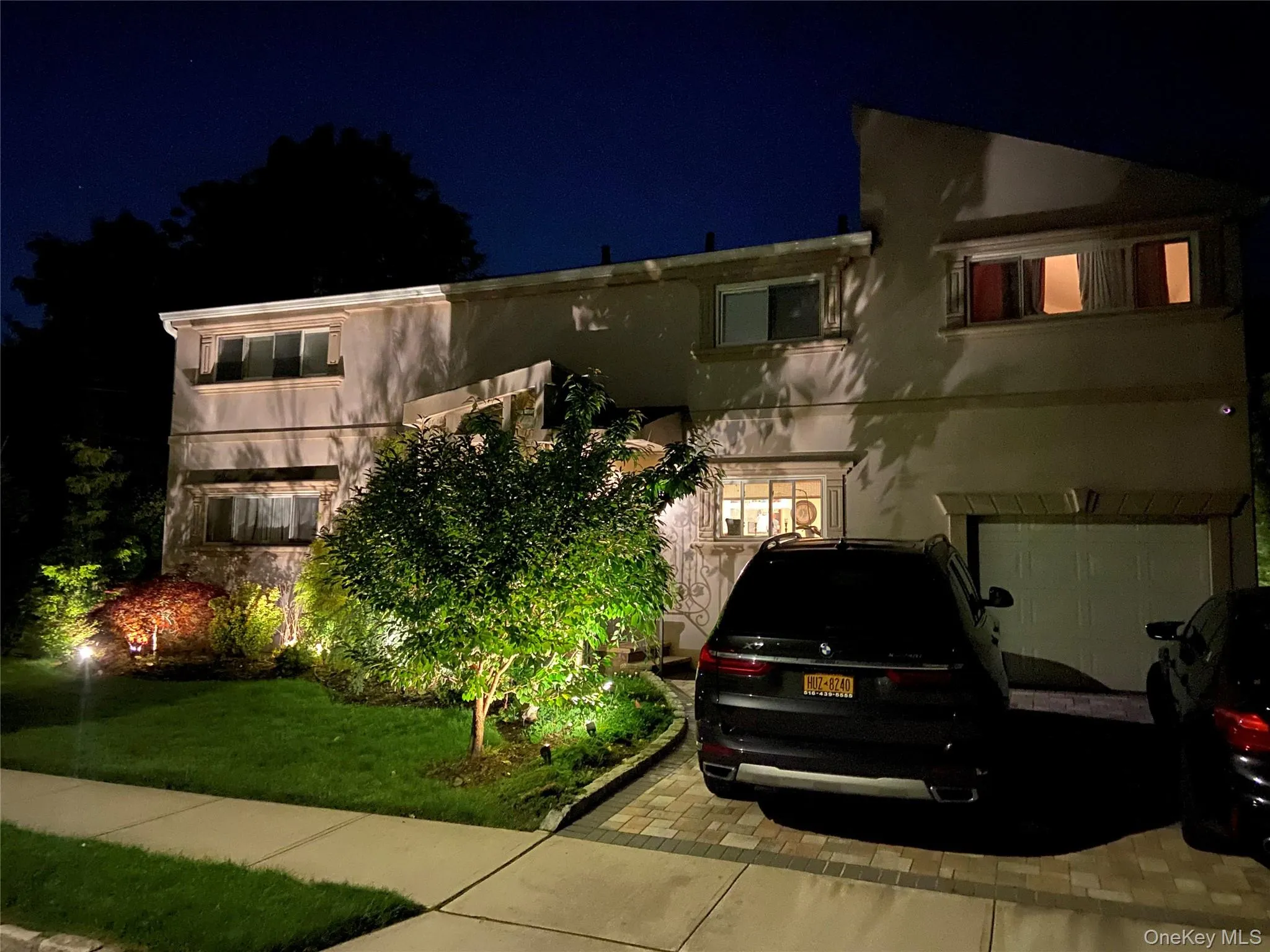 3 Edgewood Place, North Hempstead, NY, 4 Bedrooms Bedrooms, 9 Rooms Rooms,2 BathroomsBathrooms,Residential Lease,For Rent,Edgewood,0,1013868 3 Edgewood Place, North Hempstead, NY, 4 Bedrooms Bedrooms, 9 Rooms Rooms,2 BathroomsBathrooms,Residential Lease,For Rent,Edgewood,0,1013868
