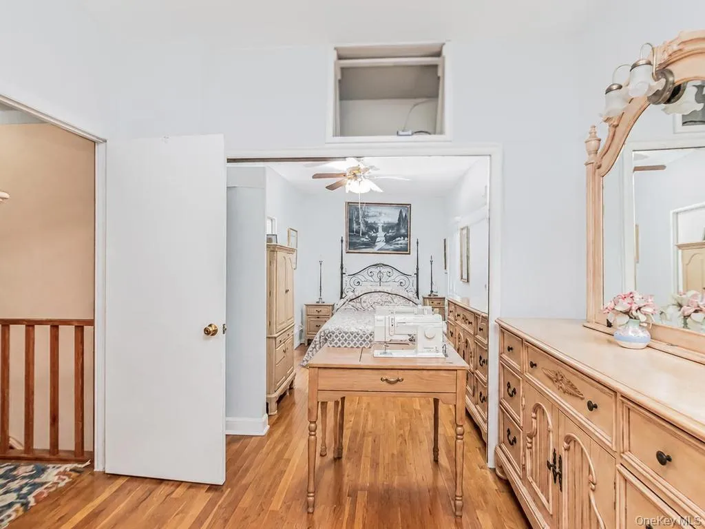 772 Home Street, New York, NY, 3 Bedrooms Bedrooms, 6 Rooms Rooms,1 BathroomBathrooms,Residential,For Rent,Home,0,KEY1013869 772 Home Street, New York, NY, 3 Bedrooms Bedrooms, 6 Rooms Rooms,1 BathroomBathrooms,Residential,For Rent,Home,0,KEY1013869