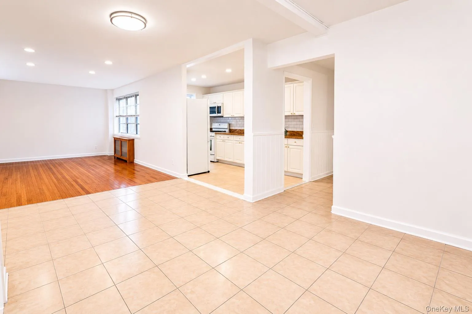 Large space to make your own featuring tile flooring. Large space to make your own featuring tile flooring.