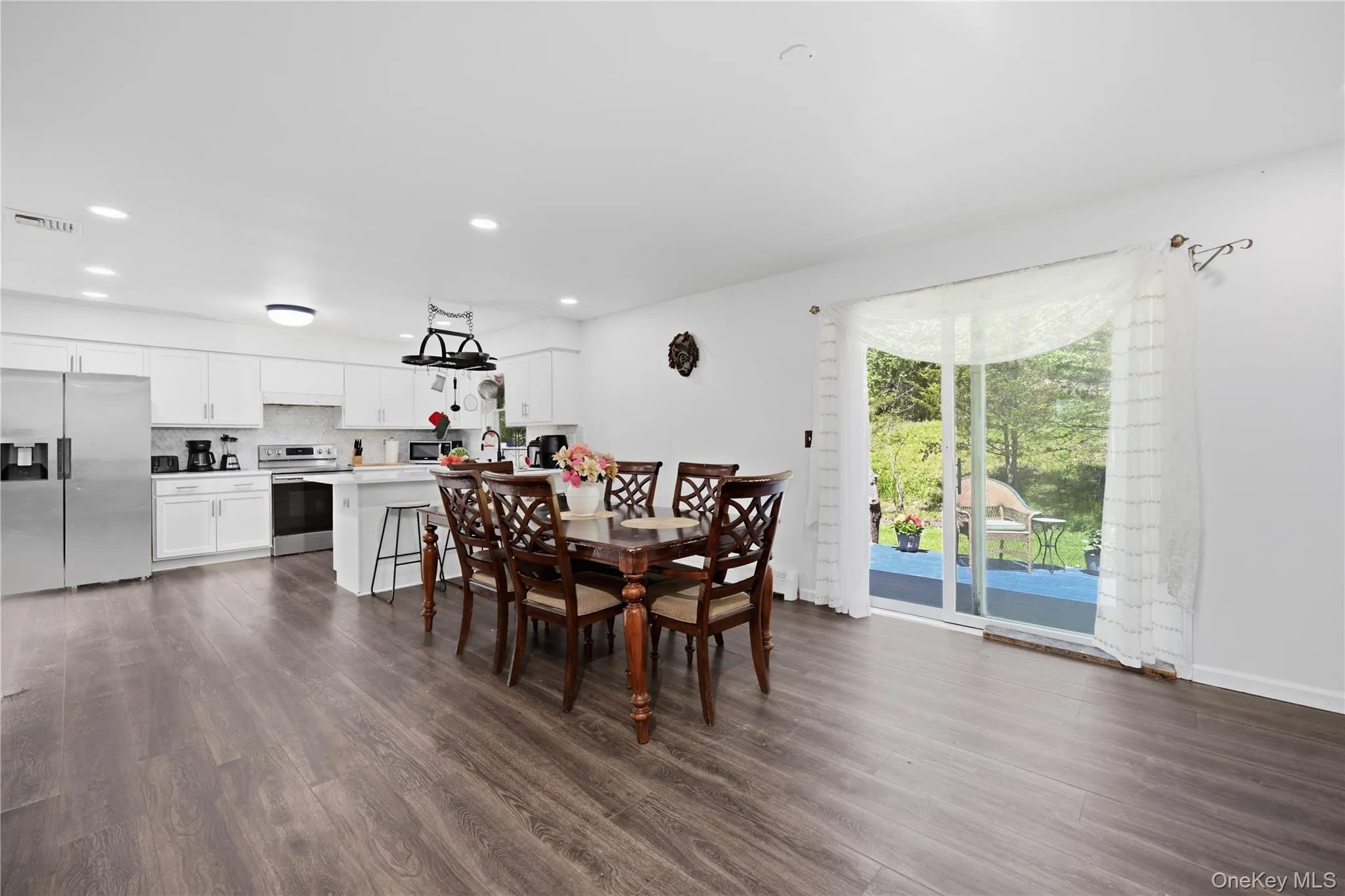 4370 Route 94, Goshen, NY, 3 Bedrooms Bedrooms, 9 Rooms Rooms,3 BathroomsBathrooms,Residential Lease,For Rent,Route 94,0,1013876 4370 Route 94, Goshen, NY, 3 Bedrooms Bedrooms, 9 Rooms Rooms,3 BathroomsBathrooms,Residential Lease,For Rent,Route 94,0,1013876