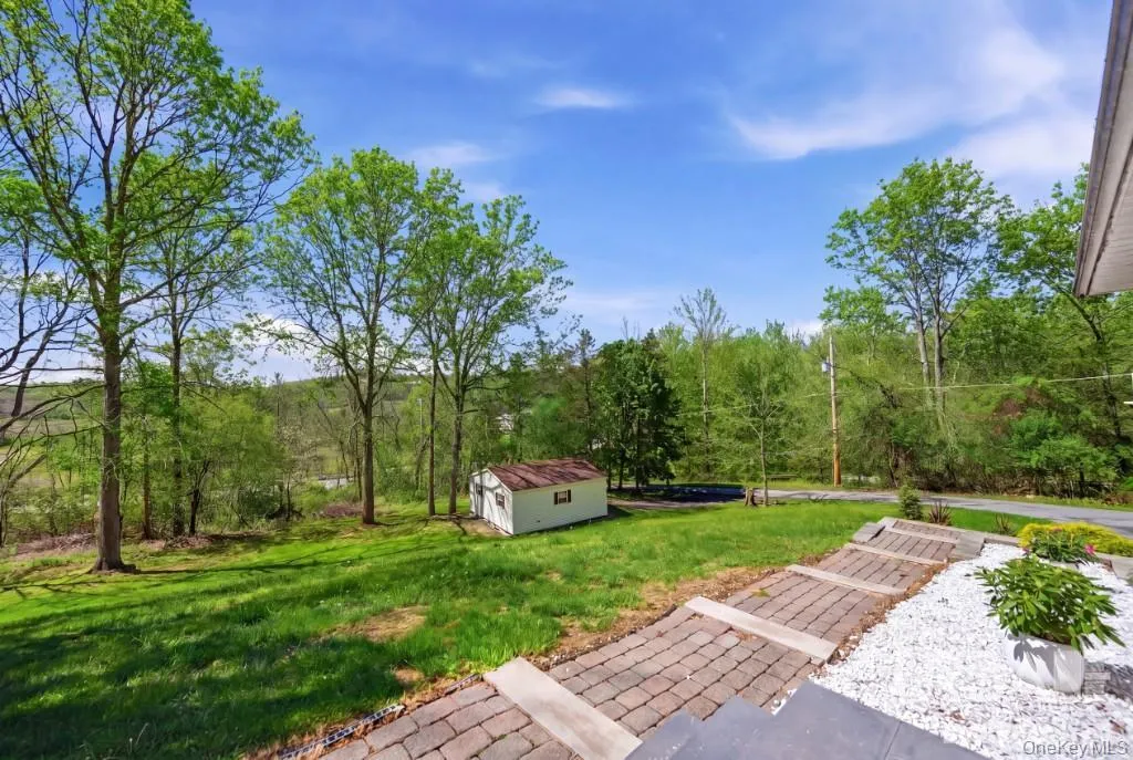4370 Route 94, Goshen, NY, 3 Bedrooms Bedrooms, 9 Rooms Rooms,3 BathroomsBathrooms,Residential Lease,For Rent,Route 94,0,1013876 4370 Route 94, Goshen, NY, 3 Bedrooms Bedrooms, 9 Rooms Rooms,3 BathroomsBathrooms,Residential Lease,For Rent,Route 94,0,1013876