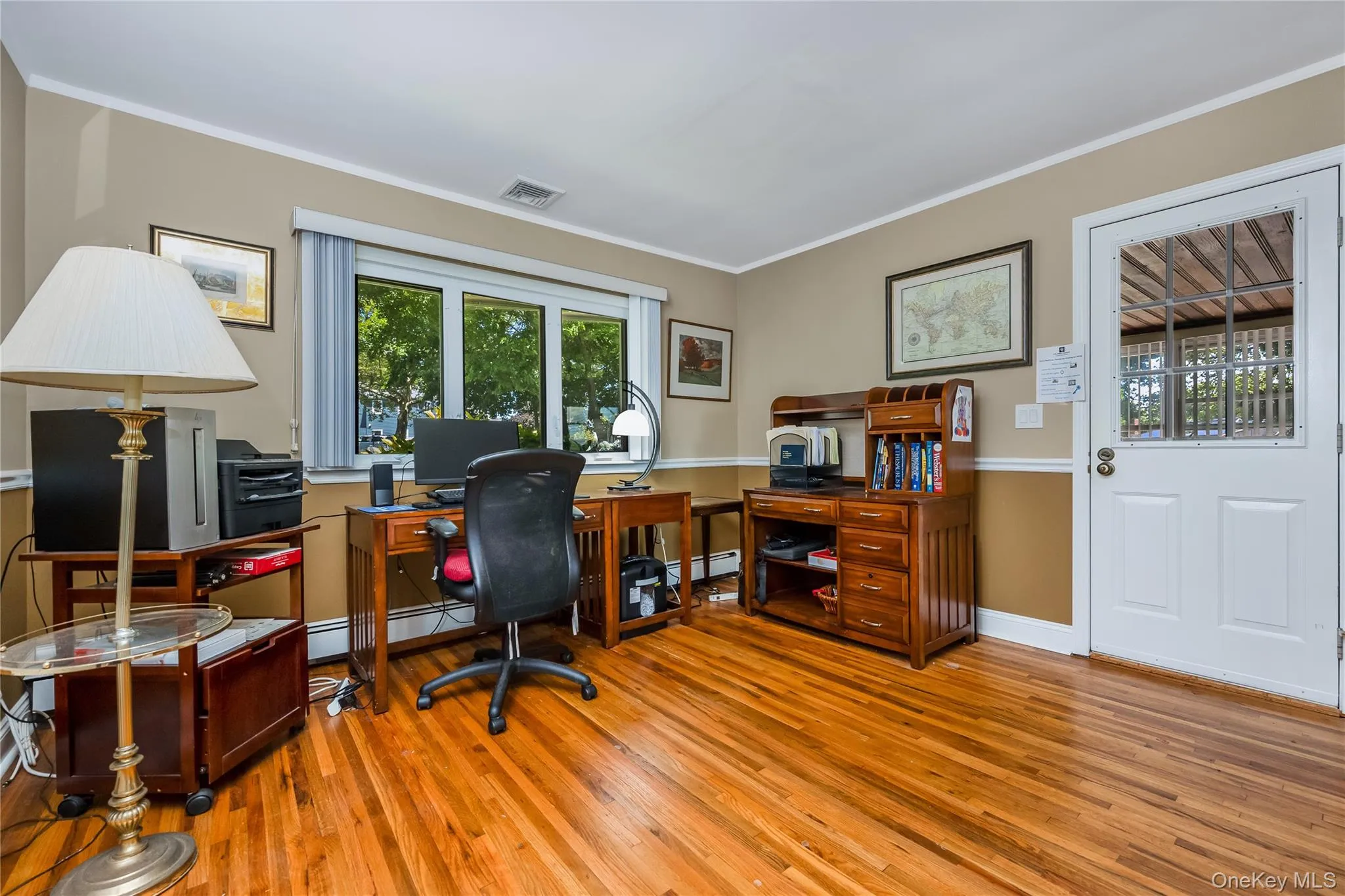 34 Ridge Road, Oyster Bay, NY, 3 Bedrooms Bedrooms, 8 Rooms Rooms,2 BathroomsBathrooms,Residential,For Rent,Ridge,0,1013877 34 Ridge Road, Oyster Bay, NY, 3 Bedrooms Bedrooms, 8 Rooms Rooms,2 BathroomsBathrooms,Residential,For Rent,Ridge,0,1013877