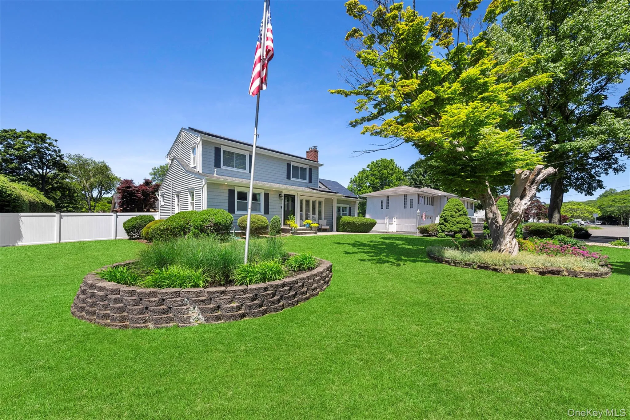 19 Alyssum Avenue, Huntington, NY, 4 Bedrooms Bedrooms, 8 Rooms Rooms,2 BathroomsBathrooms,Residential,For Rent,Alyssum,0,1013882 19 Alyssum Avenue, Huntington, NY, 4 Bedrooms Bedrooms, 8 Rooms Rooms,2 BathroomsBathrooms,Residential,For Rent,Alyssum,0,1013882