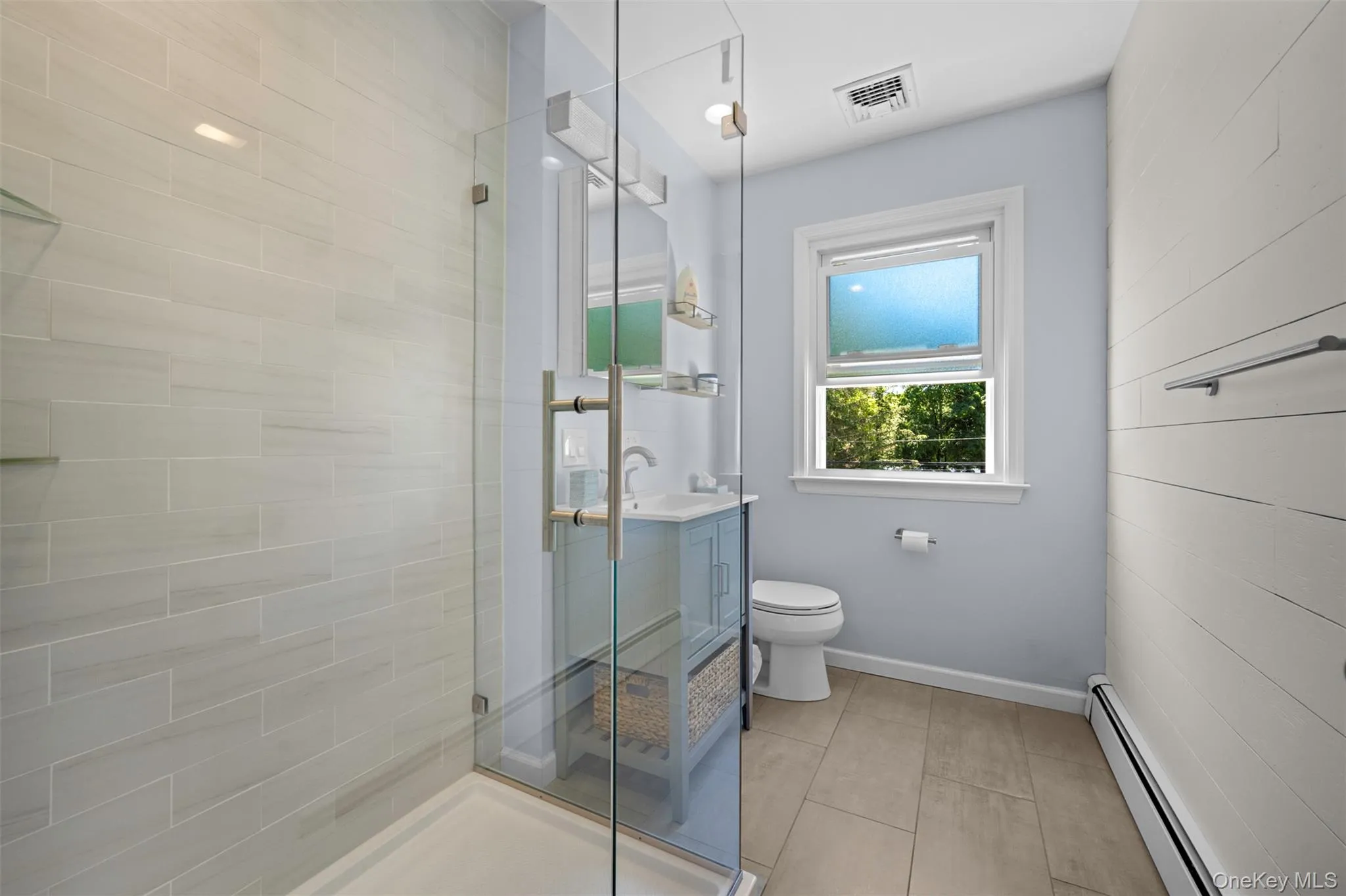 19 Alyssum Avenue, Huntington, NY, 4 Bedrooms Bedrooms, 8 Rooms Rooms,2 BathroomsBathrooms,Residential,For Rent,Alyssum,0,1013882 19 Alyssum Avenue, Huntington, NY, 4 Bedrooms Bedrooms, 8 Rooms Rooms,2 BathroomsBathrooms,Residential,For Rent,Alyssum,0,1013882