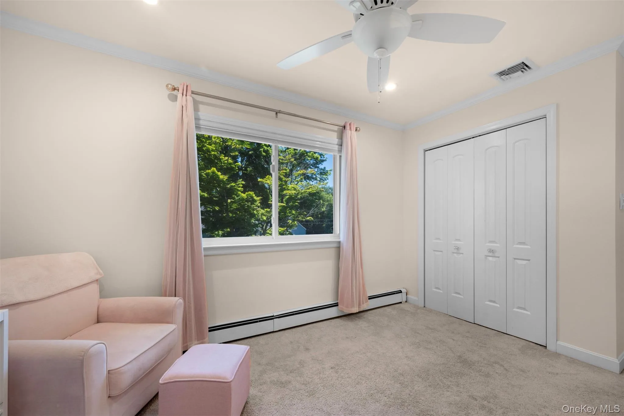 19 Alyssum Avenue, Huntington, NY, 4 Bedrooms Bedrooms, 8 Rooms Rooms,2 BathroomsBathrooms,Residential,For Rent,Alyssum,0,1013882 19 Alyssum Avenue, Huntington, NY, 4 Bedrooms Bedrooms, 8 Rooms Rooms,2 BathroomsBathrooms,Residential,For Rent,Alyssum,0,1013882