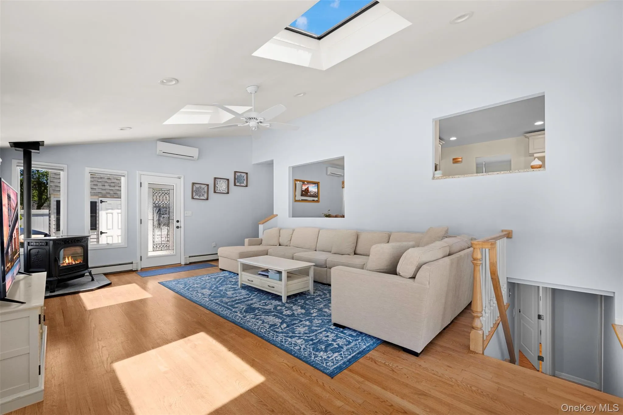 19 Alyssum Avenue, Huntington, NY, 4 Bedrooms Bedrooms, 8 Rooms Rooms,2 BathroomsBathrooms,Residential,For Rent,Alyssum,0,1013882 19 Alyssum Avenue, Huntington, NY, 4 Bedrooms Bedrooms, 8 Rooms Rooms,2 BathroomsBathrooms,Residential,For Rent,Alyssum,0,1013882