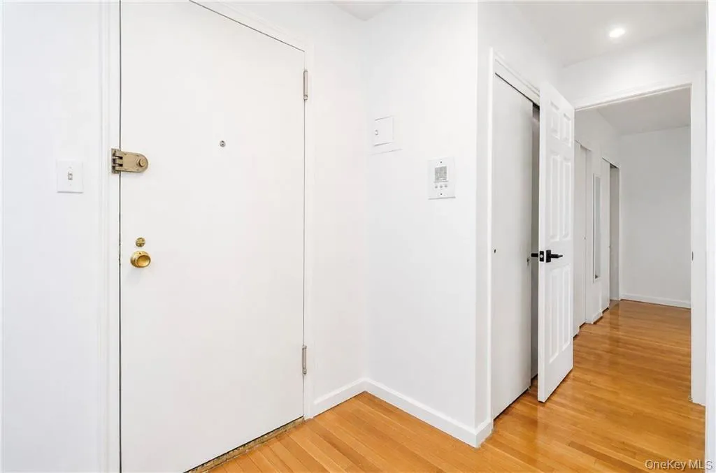 1213 Avenue Z, New York, NY, 1 Bedroom Bedrooms, 3 Rooms Rooms,1 BathroomBathrooms,Residential,For Rent,Avenue Z,0,1013885 1213 Avenue Z, New York, NY, 1 Bedroom Bedrooms, 3 Rooms Rooms,1 BathroomBathrooms,Residential,For Rent,Avenue Z,0,1013885
