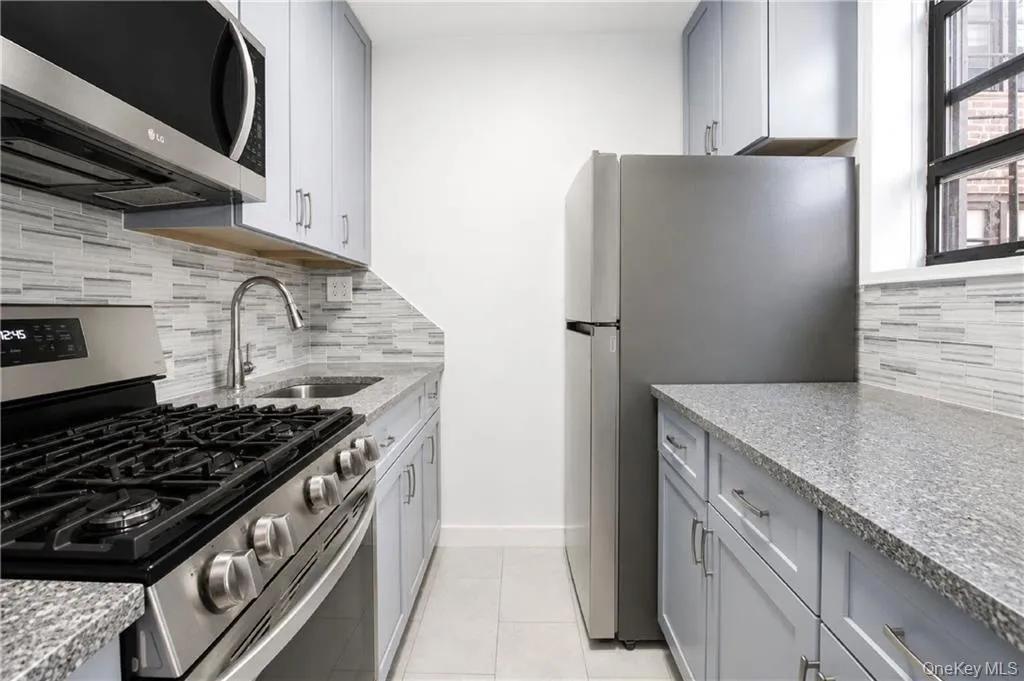 1213 Avenue Z, New York, NY, 1 Bedroom Bedrooms, 3 Rooms Rooms,1 BathroomBathrooms,Residential,For Rent,Avenue Z,0,1013885 1213 Avenue Z, New York, NY, 1 Bedroom Bedrooms, 3 Rooms Rooms,1 BathroomBathrooms,Residential,For Rent,Avenue Z,0,1013885