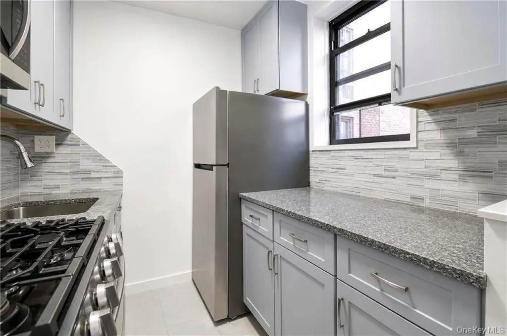 1213 Avenue Z, New York, NY, 1 Bedroom Bedrooms, 3 Rooms Rooms,1 BathroomBathrooms,Residential,For Rent,Avenue Z,0,1013885 1213 Avenue Z, New York, NY, 1 Bedroom Bedrooms, 3 Rooms Rooms,1 BathroomBathrooms,Residential,For Rent,Avenue Z,0,1013885