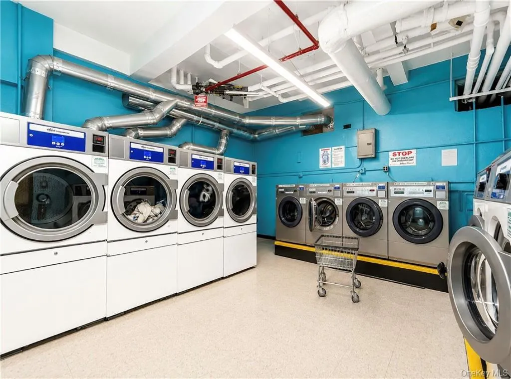 1213 Avenue Z, New York, NY, 1 Bedroom Bedrooms, 3 Rooms Rooms,1 BathroomBathrooms,Residential,For Rent,Avenue Z,0,1013885 1213 Avenue Z, New York, NY, 1 Bedroom Bedrooms, 3 Rooms Rooms,1 BathroomBathrooms,Residential,For Rent,Avenue Z,0,1013885
