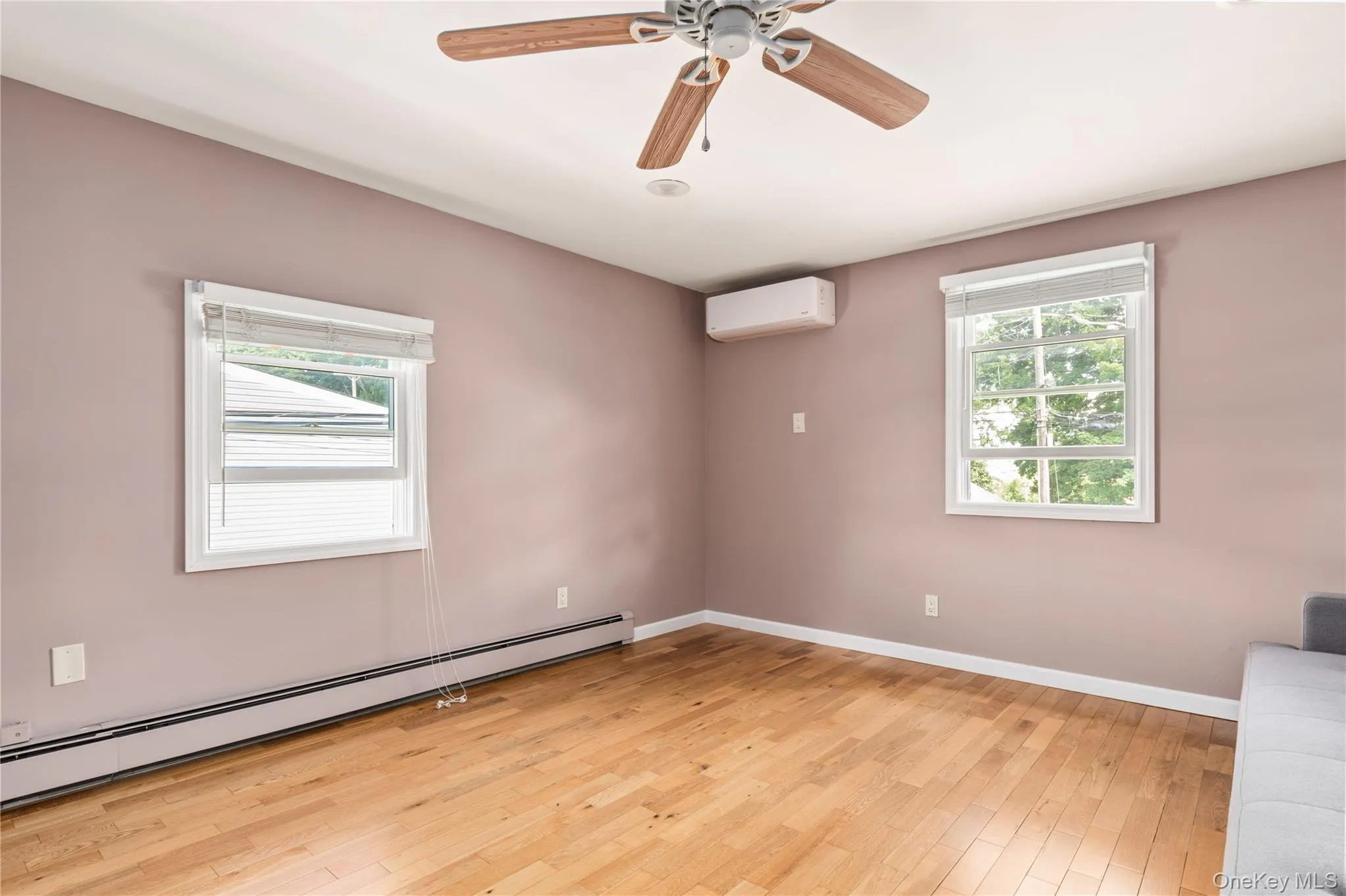 51 Cliff Lane, Hempstead, NY, 3 Bedrooms Bedrooms, 8 Rooms Rooms,2 BathroomsBathrooms,Residential,For Rent,Cliff,0,1013886 51 Cliff Lane, Hempstead, NY, 3 Bedrooms Bedrooms, 8 Rooms Rooms,2 BathroomsBathrooms,Residential,For Rent,Cliff,0,1013886
