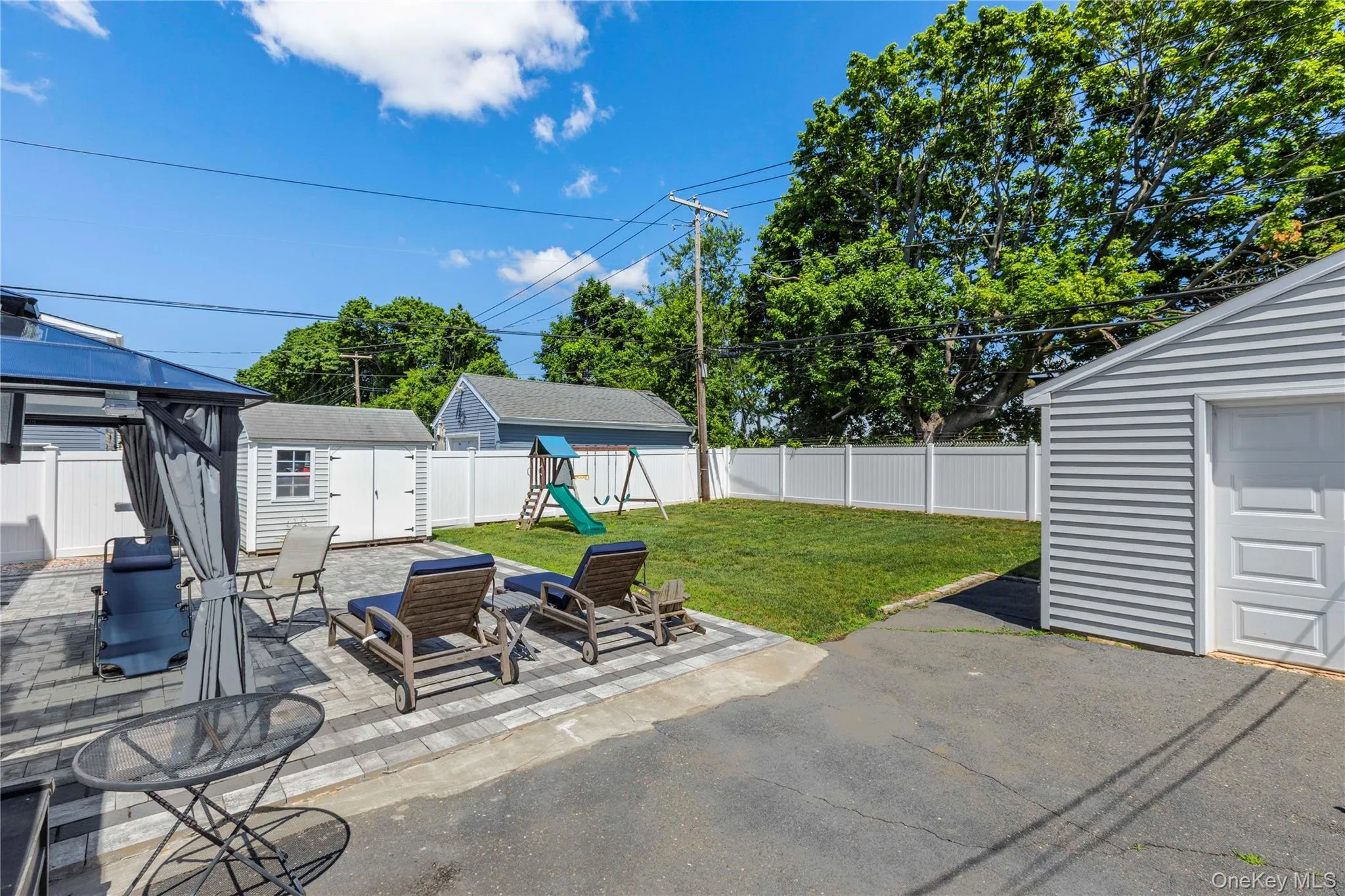 51 Cliff Lane, Hempstead, NY, 3 Bedrooms Bedrooms, 8 Rooms Rooms,2 BathroomsBathrooms,Residential,For Rent,Cliff,0,1013886 51 Cliff Lane, Hempstead, NY, 3 Bedrooms Bedrooms, 8 Rooms Rooms,2 BathroomsBathrooms,Residential,For Rent,Cliff,0,1013886