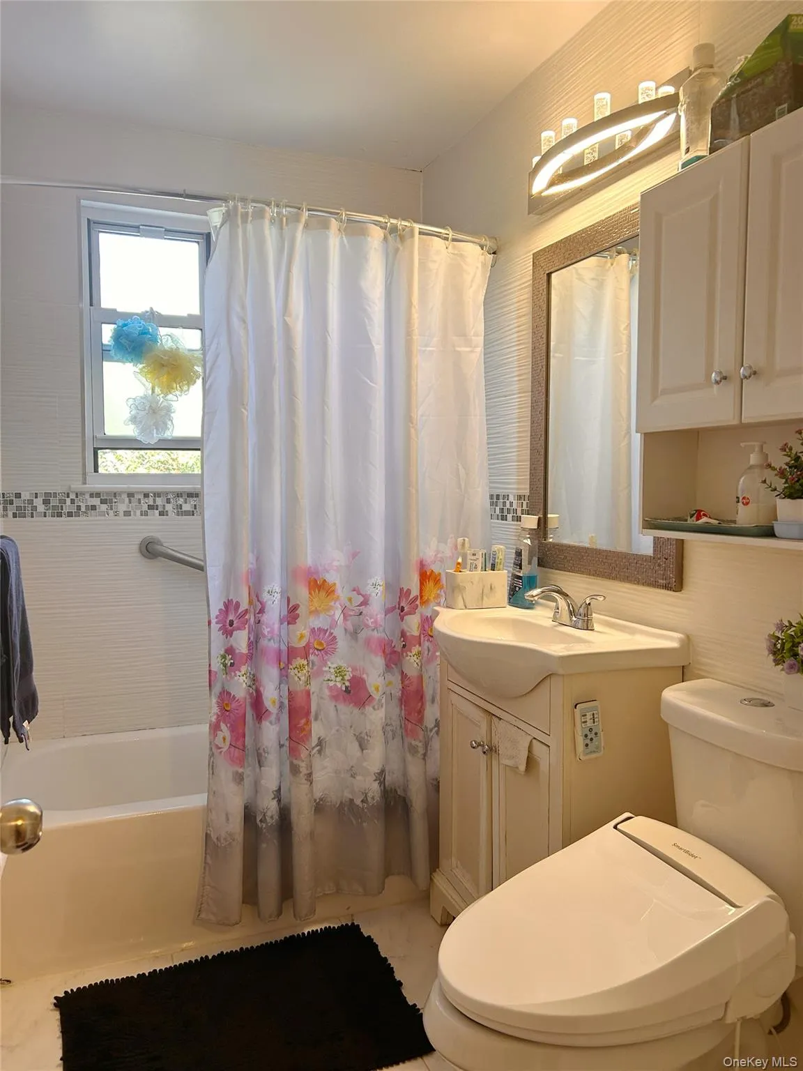 5835 155th Street, New York, NY, 3 Bedrooms Bedrooms, 5 Rooms Rooms,1 BathroomBathrooms,Residential,For Rent,155th,0,1013888 5835 155th Street, New York, NY, 3 Bedrooms Bedrooms, 5 Rooms Rooms,1 BathroomBathrooms,Residential,For Rent,155th,0,1013888