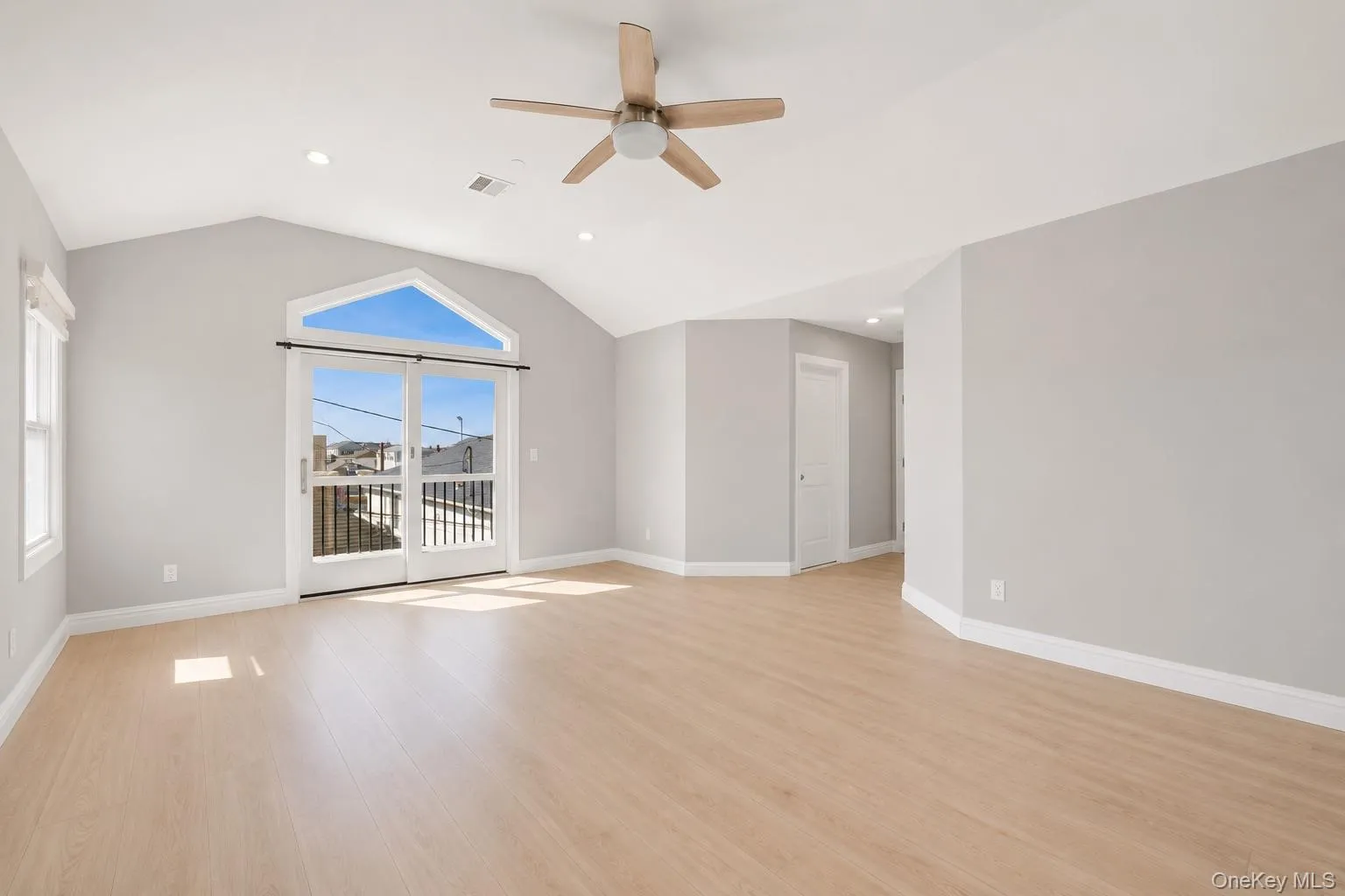 71 Michigan Street, Long Beach, NY, 5 Bedrooms Bedrooms, 13 Rooms Rooms,3 BathroomsBathrooms,Residential,For Rent,Michigan,0,1013894 71 Michigan Street, Long Beach, NY, 5 Bedrooms Bedrooms, 13 Rooms Rooms,3 BathroomsBathrooms,Residential,For Rent,Michigan,0,1013894
