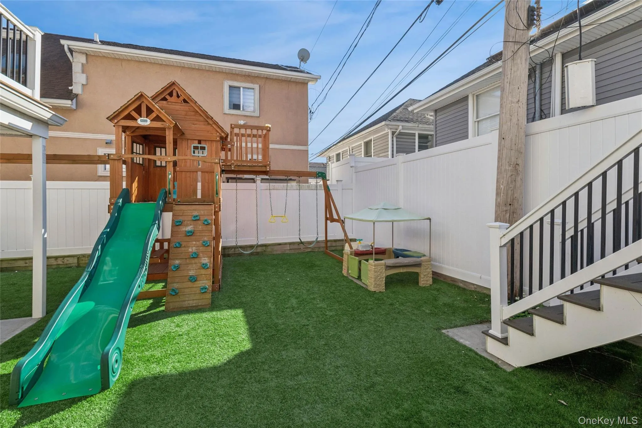 71 Michigan Street, Long Beach, NY, 5 Bedrooms Bedrooms, 13 Rooms Rooms,3 BathroomsBathrooms,Residential,For Rent,Michigan,0,1013894 71 Michigan Street, Long Beach, NY, 5 Bedrooms Bedrooms, 13 Rooms Rooms,3 BathroomsBathrooms,Residential,For Rent,Michigan,0,1013894