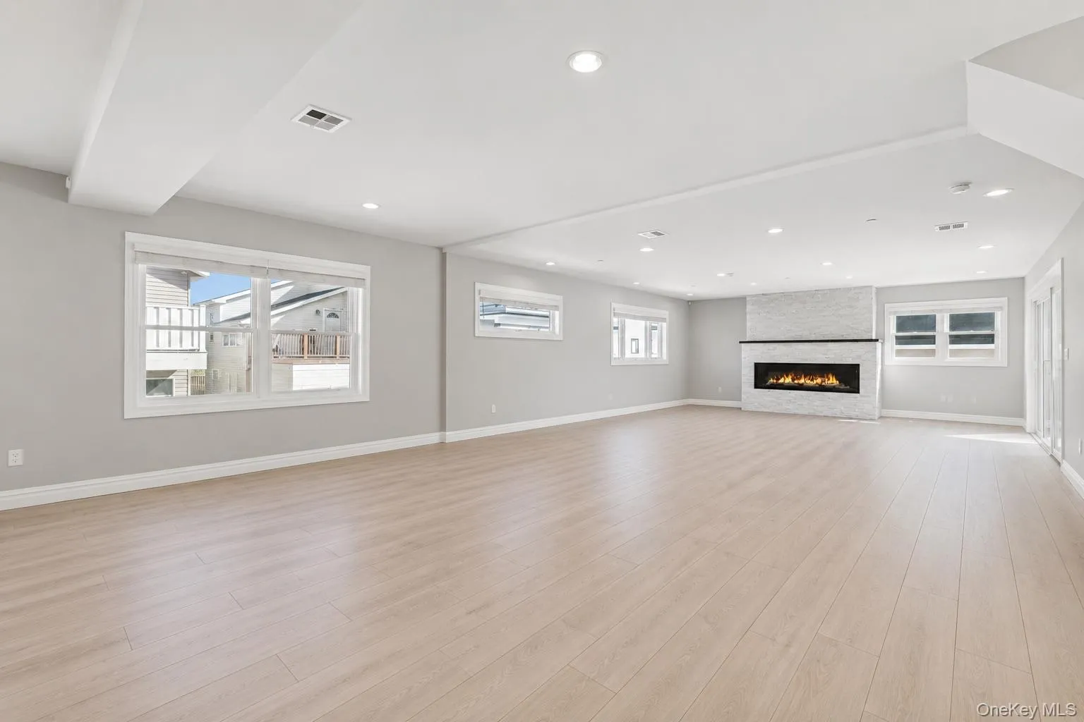 71 Michigan Street, Long Beach, NY, 5 Bedrooms Bedrooms, 13 Rooms Rooms,3 BathroomsBathrooms,Residential,For Rent,Michigan,0,1013894 71 Michigan Street, Long Beach, NY, 5 Bedrooms Bedrooms, 13 Rooms Rooms,3 BathroomsBathrooms,Residential,For Rent,Michigan,0,1013894