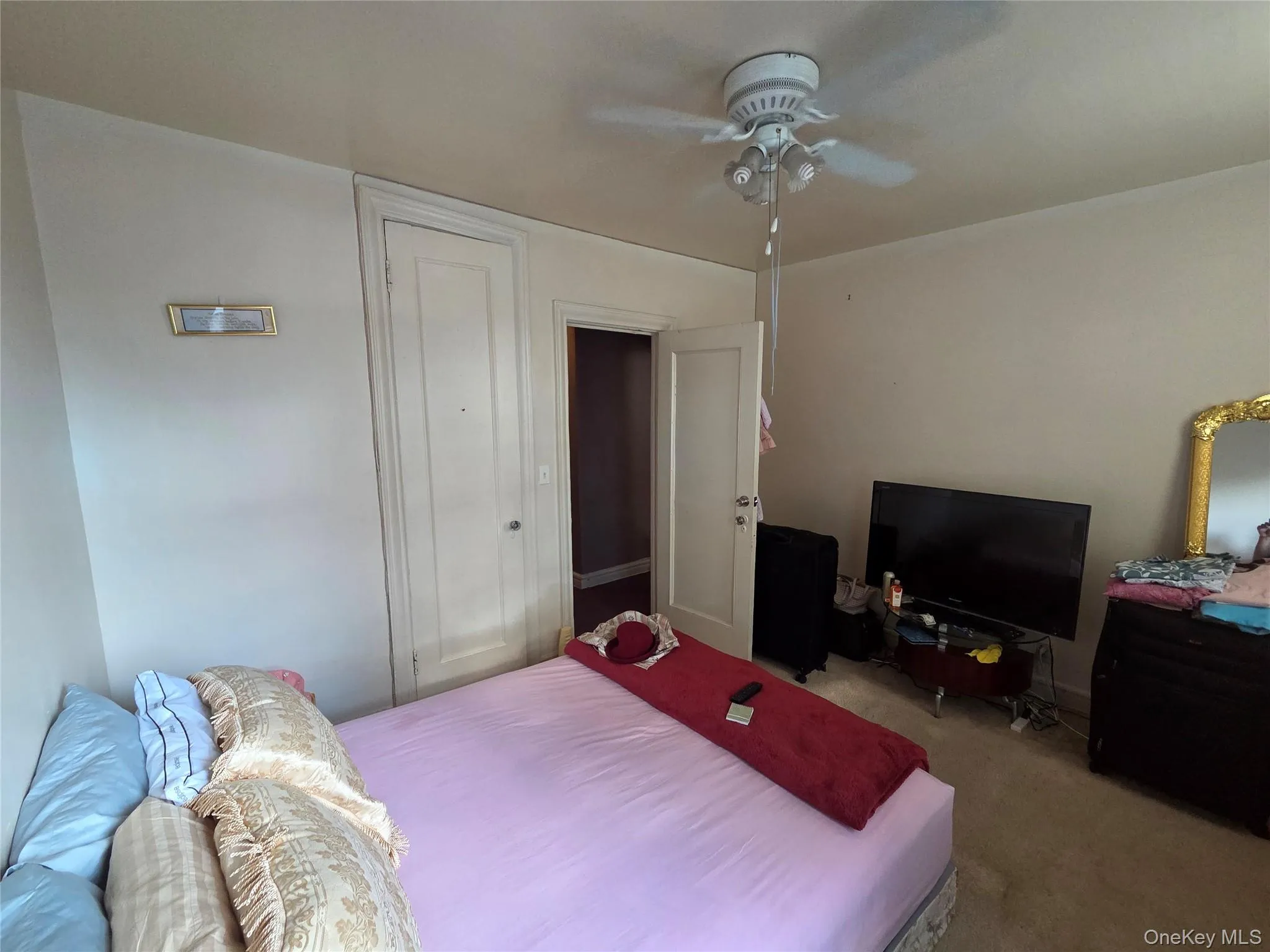2726 Holland Avenue, New York, NY, 1 Bedroom Bedrooms, 4 Rooms Rooms,1 BathroomBathrooms,Residential Lease,For Rent,Holland,0,KEY1013896 2726 Holland Avenue, New York, NY, 1 Bedroom Bedrooms, 4 Rooms Rooms,1 BathroomBathrooms,Residential Lease,For Rent,Holland,0,KEY1013896