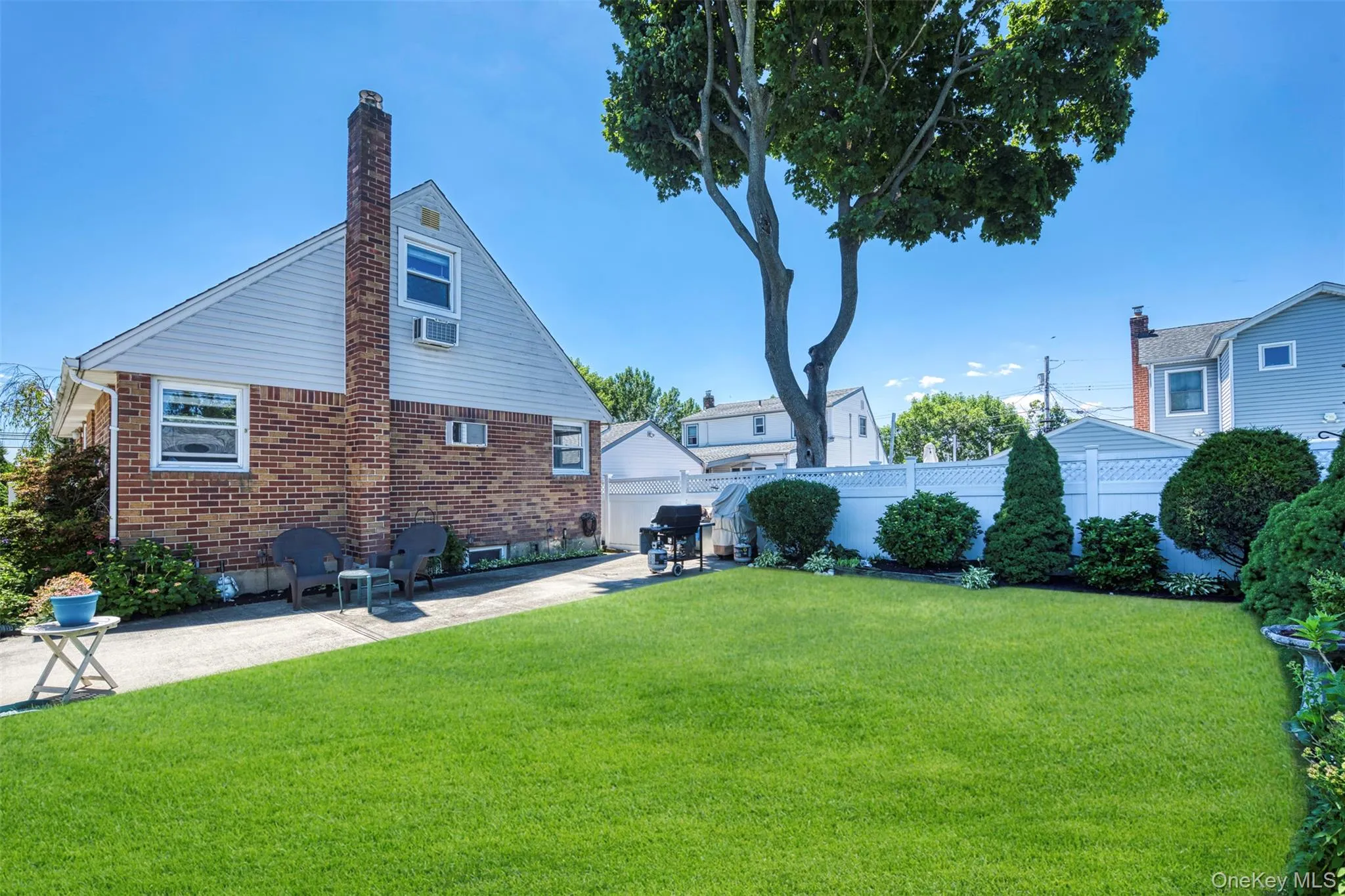 2389 Lindy Road, Hempstead, NY, 4 Bedrooms Bedrooms, 6 Rooms Rooms,1 BathroomBathrooms,Residential,For Rent,Lindy,0,1013902 2389 Lindy Road, Hempstead, NY, 4 Bedrooms Bedrooms, 6 Rooms Rooms,1 BathroomBathrooms,Residential,For Rent,Lindy,0,1013902