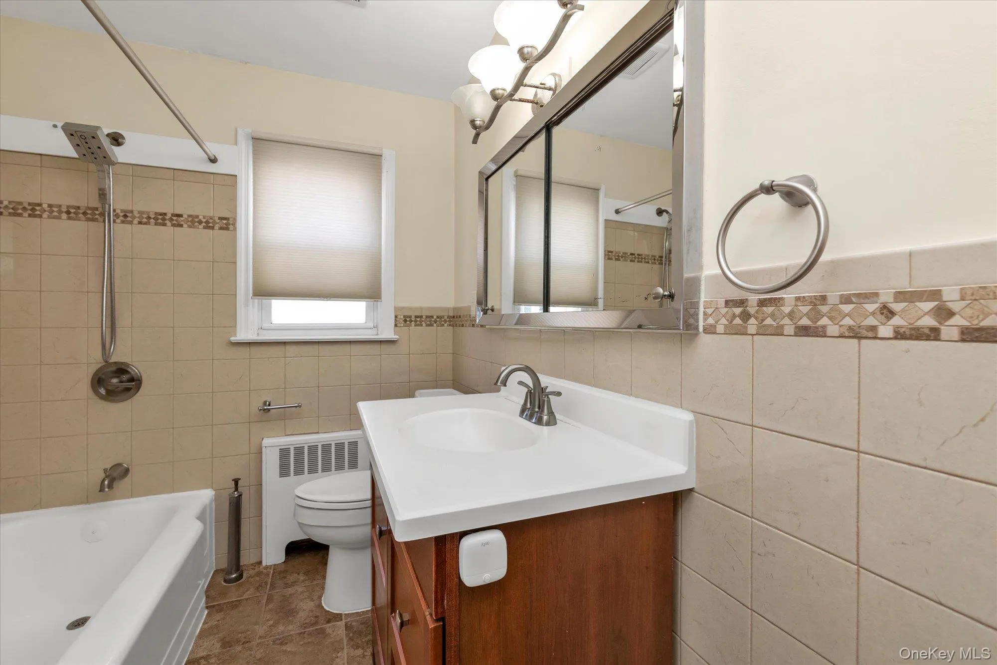 360 Litchfield Avenue, Hempstead, NY, 4 Bedrooms Bedrooms, 10 Rooms Rooms,3 BathroomsBathrooms,Residential,For Rent,Litchfield,0,1013903 360 Litchfield Avenue, Hempstead, NY, 4 Bedrooms Bedrooms, 10 Rooms Rooms,3 BathroomsBathrooms,Residential,For Rent,Litchfield,0,1013903