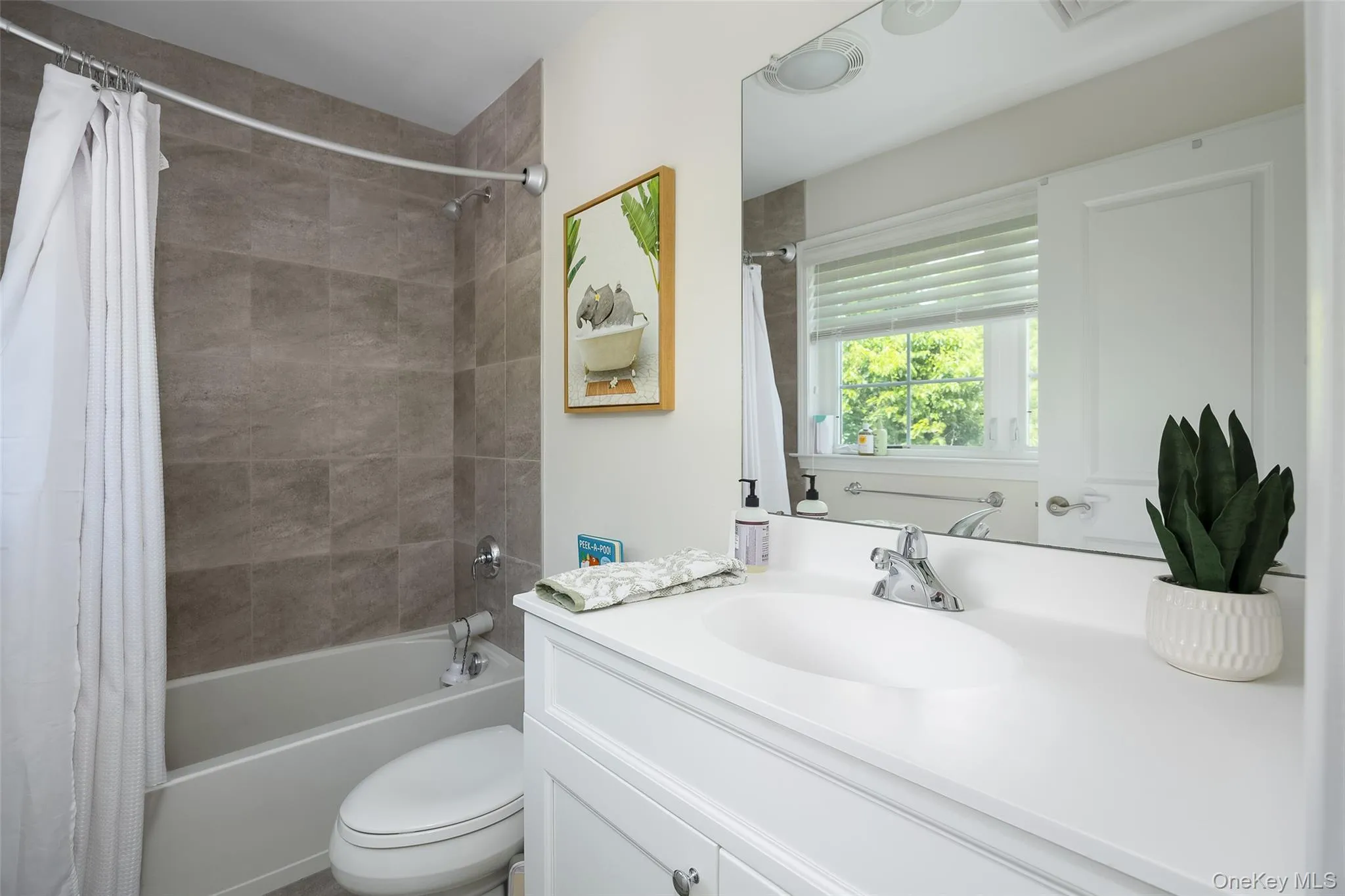 2nd bathroom full bath 2nd bathroom full bath