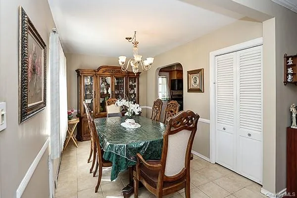 8152 249th Street, New York, NY, 4 Bedrooms Bedrooms, 7 Rooms Rooms,2 BathroomsBathrooms,Residential,For Rent,249th,0,KEY1013907 8152 249th Street, New York, NY, 4 Bedrooms Bedrooms, 7 Rooms Rooms,2 BathroomsBathrooms,Residential,For Rent,249th,0,KEY1013907