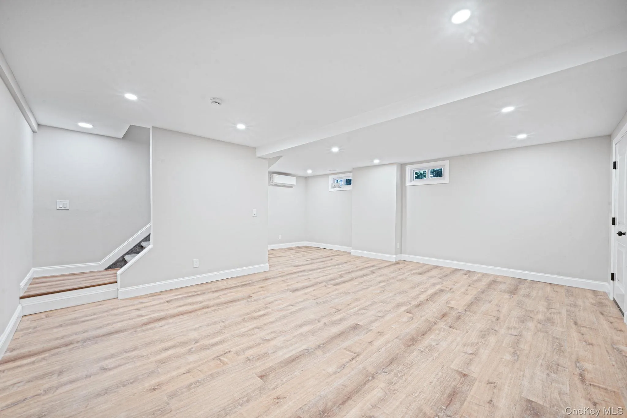 50 Orchard Drive, Smithtown, NY, 4 Bedrooms Bedrooms, 8 Rooms Rooms,2 BathroomsBathrooms,Residential,For Rent,Orchard,0,1013914 50 Orchard Drive, Smithtown, NY, 4 Bedrooms Bedrooms, 8 Rooms Rooms,2 BathroomsBathrooms,Residential,For Rent,Orchard,0,1013914