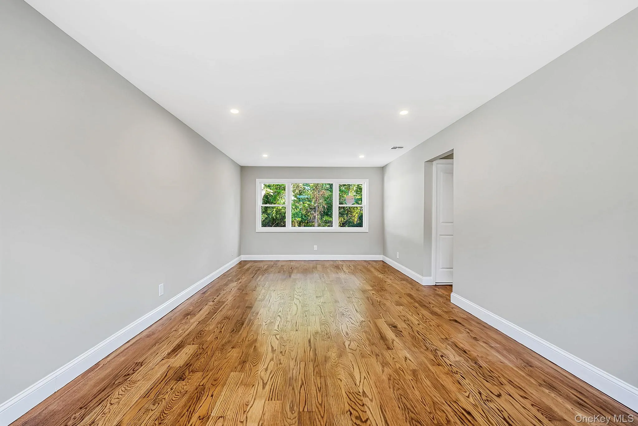 50 Orchard Drive, Smithtown, NY, 4 Bedrooms Bedrooms, 8 Rooms Rooms,2 BathroomsBathrooms,Residential,For Rent,Orchard,0,1013914 50 Orchard Drive, Smithtown, NY, 4 Bedrooms Bedrooms, 8 Rooms Rooms,2 BathroomsBathrooms,Residential,For Rent,Orchard,0,1013914