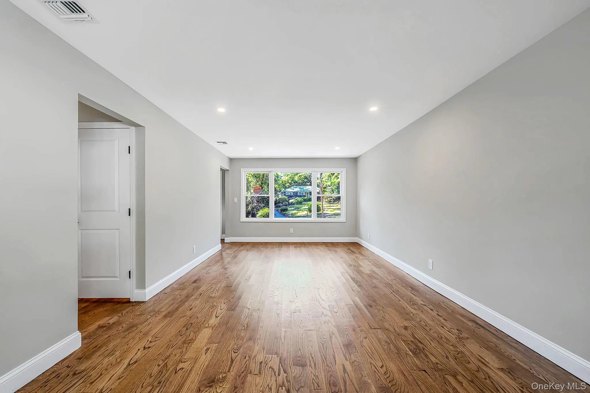 50 Orchard Drive, Smithtown, NY, 4 Bedrooms Bedrooms, 8 Rooms Rooms,2 BathroomsBathrooms,Residential,For Rent,Orchard,0,1013914 50 Orchard Drive, Smithtown, NY, 4 Bedrooms Bedrooms, 8 Rooms Rooms,2 BathroomsBathrooms,Residential,For Rent,Orchard,0,1013914
