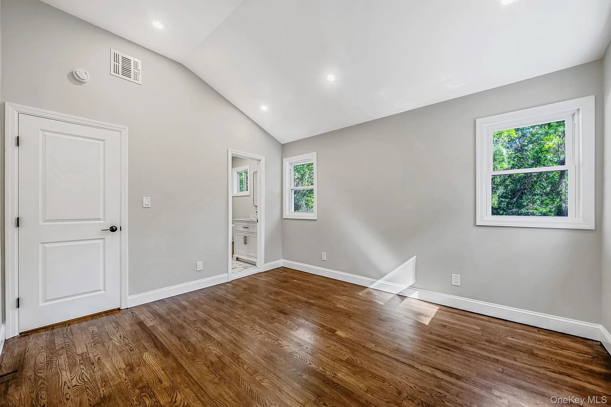 50 Orchard Drive, Smithtown, NY, 4 Bedrooms Bedrooms, 8 Rooms Rooms,2 BathroomsBathrooms,Residential,For Rent,Orchard,0,1013914 50 Orchard Drive, Smithtown, NY, 4 Bedrooms Bedrooms, 8 Rooms Rooms,2 BathroomsBathrooms,Residential,For Rent,Orchard,0,1013914