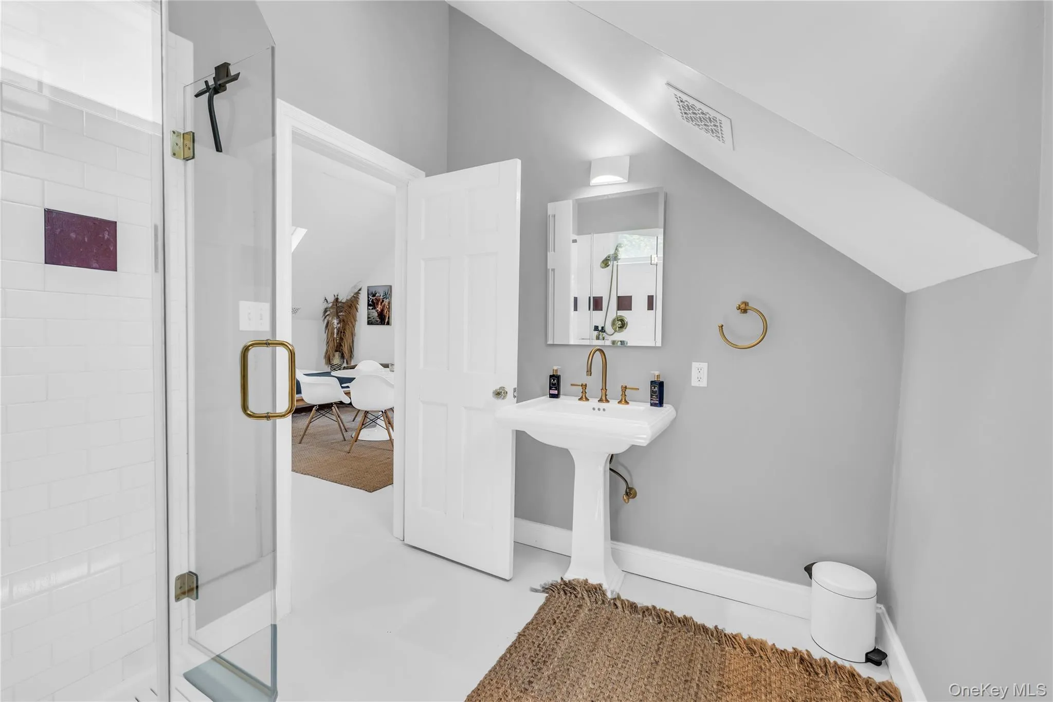 68 Howells Point Road, Brookhaven, NY, 5 Bedrooms Bedrooms, 12 Rooms Rooms,5 BathroomsBathrooms,Residential,For Rent,Howells Point,0,1013917 68 Howells Point Road, Brookhaven, NY, 5 Bedrooms Bedrooms, 12 Rooms Rooms,5 BathroomsBathrooms,Residential,For Rent,Howells Point,0,1013917