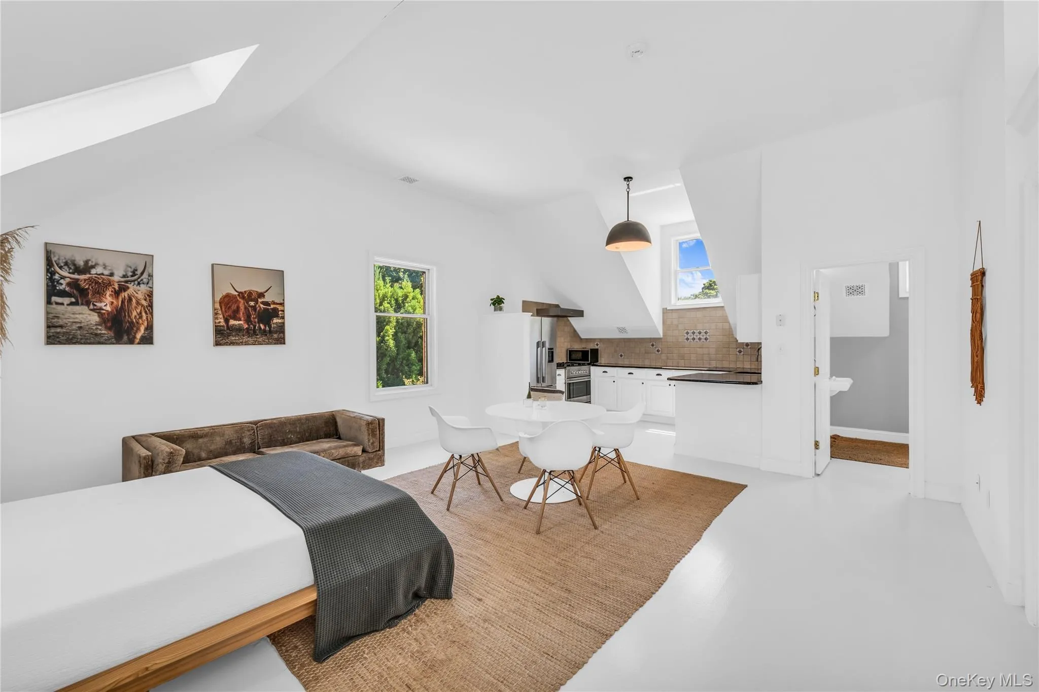 68 Howells Point Road, Brookhaven, NY, 5 Bedrooms Bedrooms, 12 Rooms Rooms,5 BathroomsBathrooms,Residential,For Rent,Howells Point,0,1013917 68 Howells Point Road, Brookhaven, NY, 5 Bedrooms Bedrooms, 12 Rooms Rooms,5 BathroomsBathrooms,Residential,For Rent,Howells Point,0,1013917