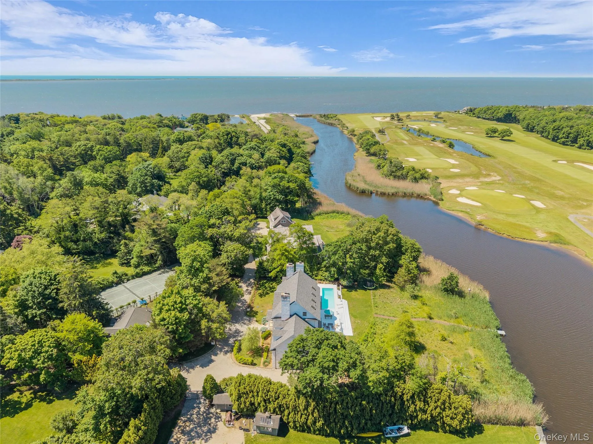 68 Howells Point Road, Brookhaven, NY, 5 Bedrooms Bedrooms, 12 Rooms Rooms,5 BathroomsBathrooms,Residential,For Rent,Howells Point,0,1013917 68 Howells Point Road, Brookhaven, NY, 5 Bedrooms Bedrooms, 12 Rooms Rooms,5 BathroomsBathrooms,Residential,For Rent,Howells Point,0,1013917